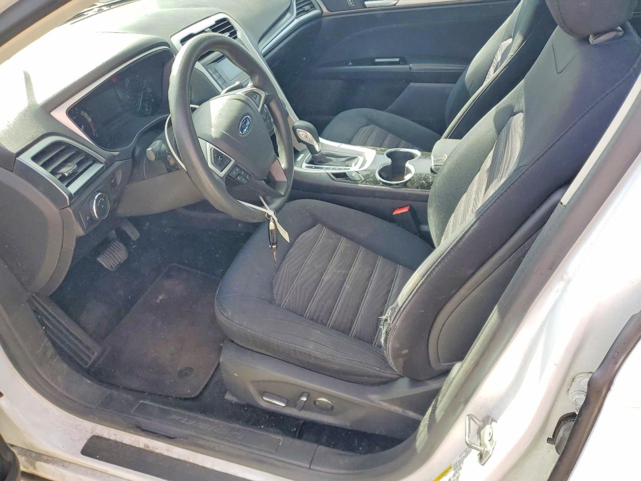 2016 Ford Fusion Se White vin: 3FA6P0H74GR117183