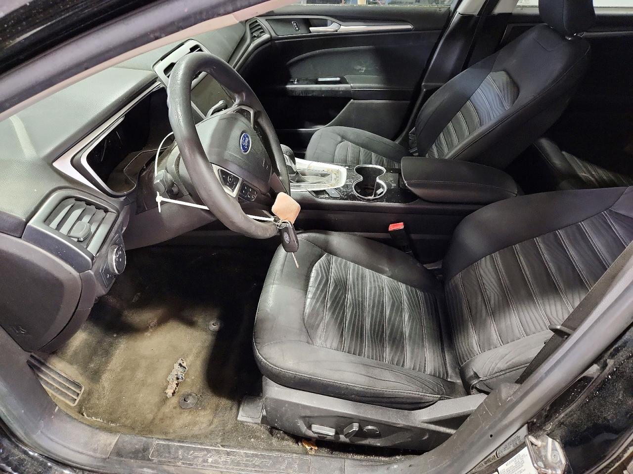2016 Ford Fusion Se Black vin: 3FA6P0H74GR312071