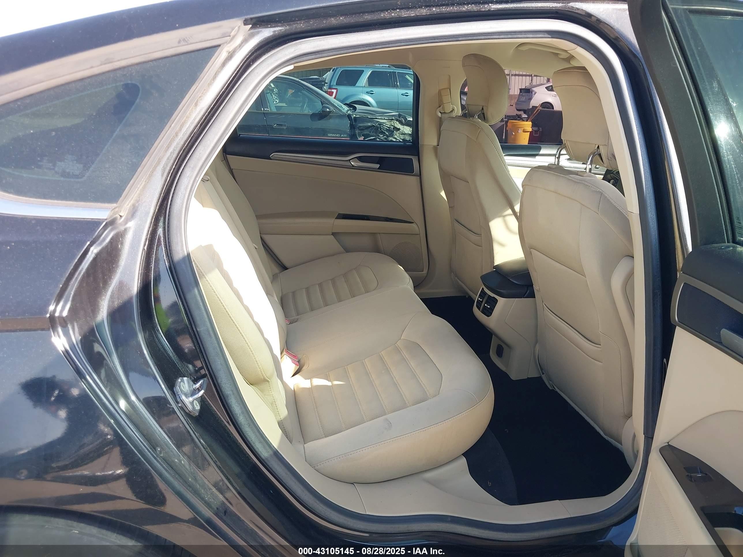 2013 Ford Fusion Se Black vin: 3FA6P0H75DR133100