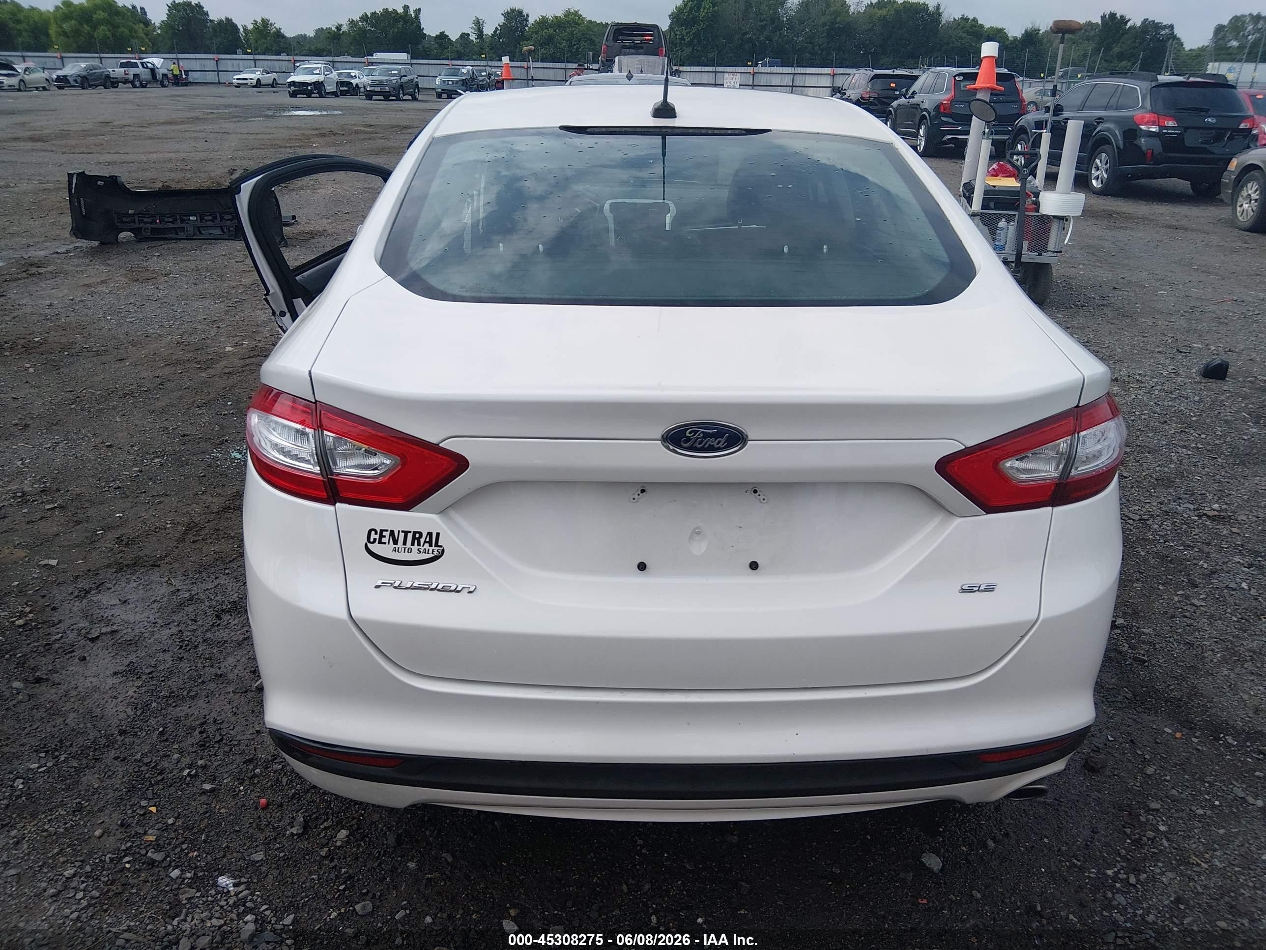 2013 Ford Fusion Se White vin: 3FA6P0H75DR176447