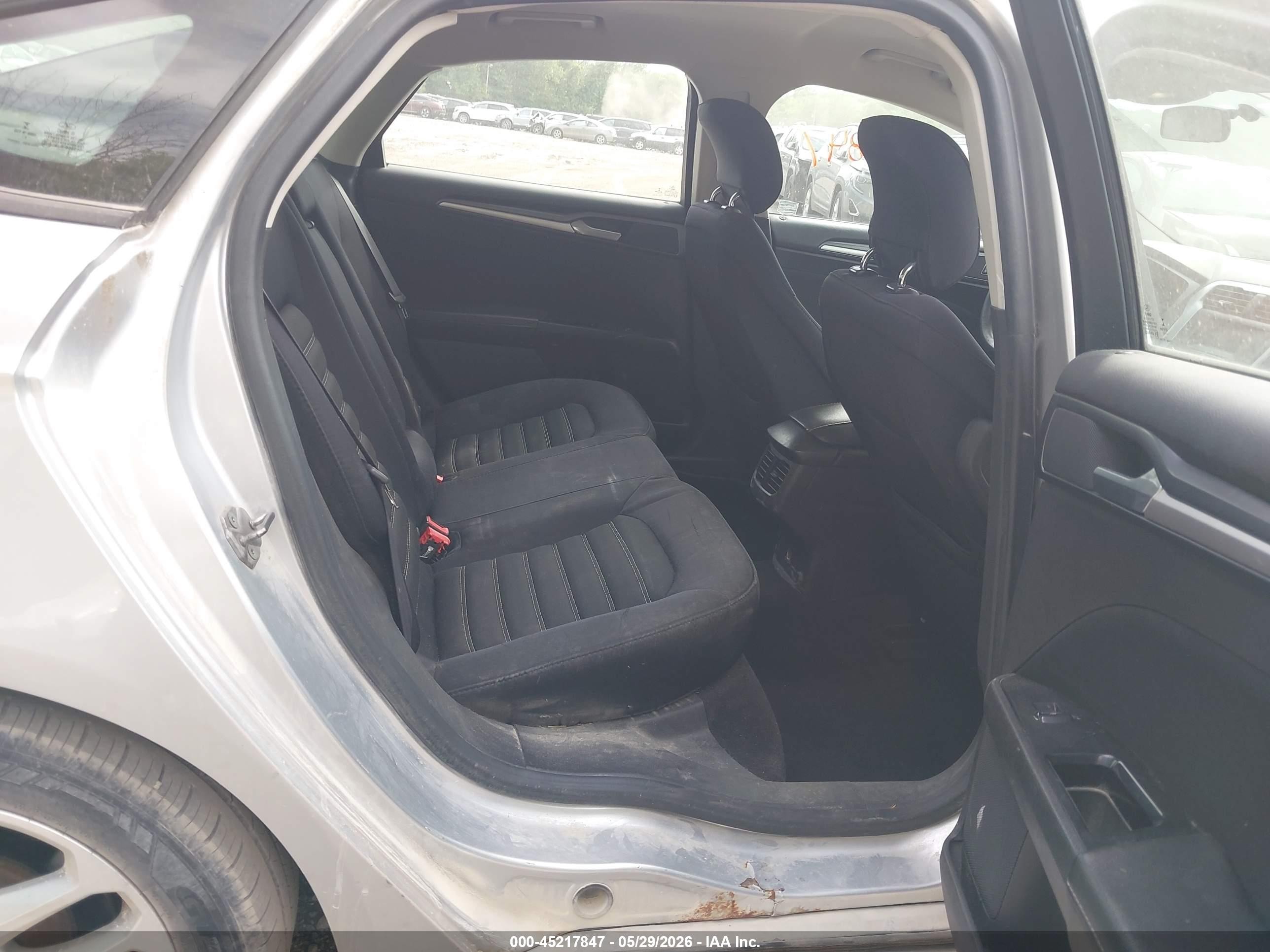 2013 Ford Fusion Se Silver vin: 3FA6P0H75DR284258