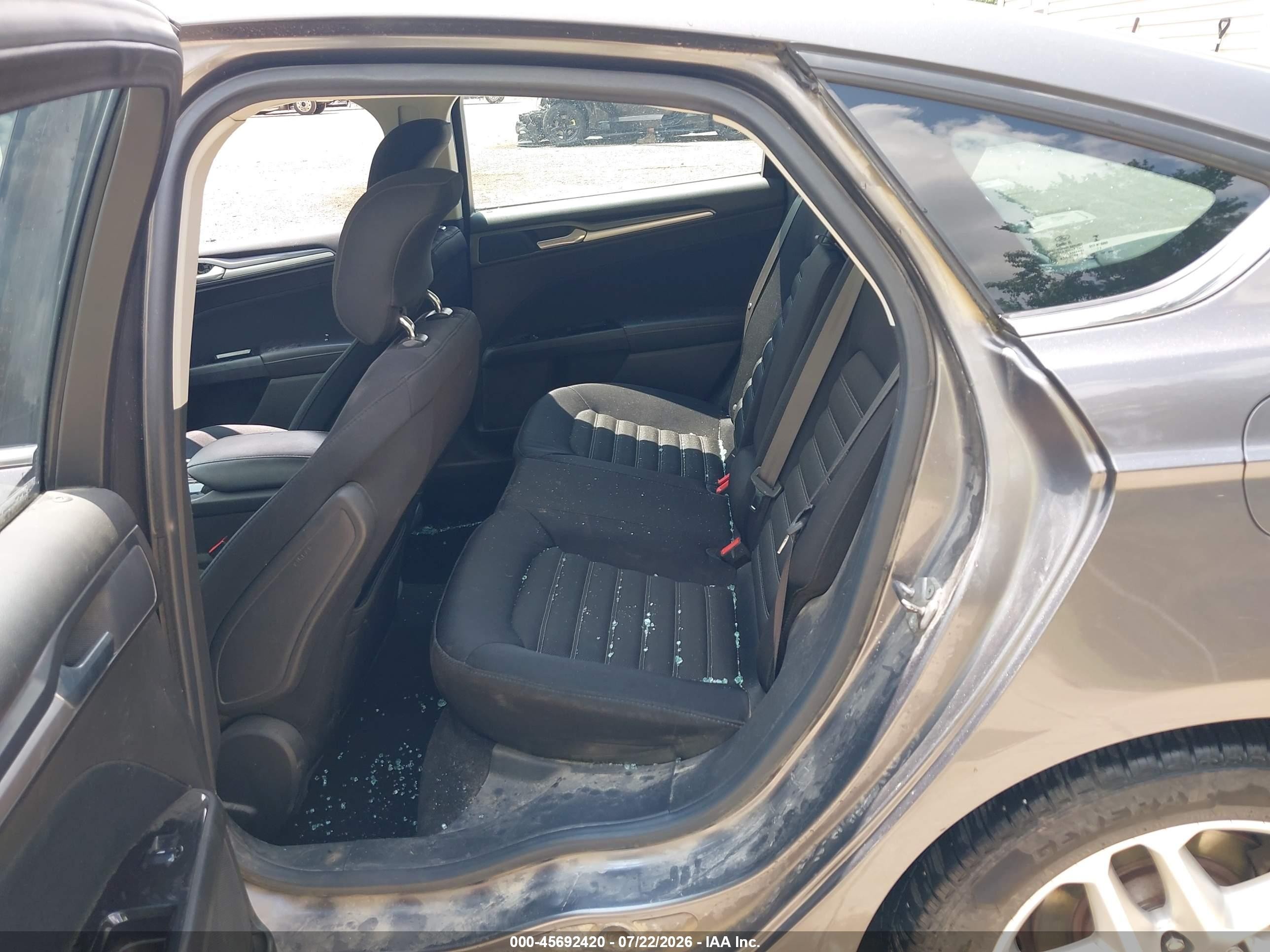2013 Ford Fusion Se Silver vin: 3FA6P0H75DR321874