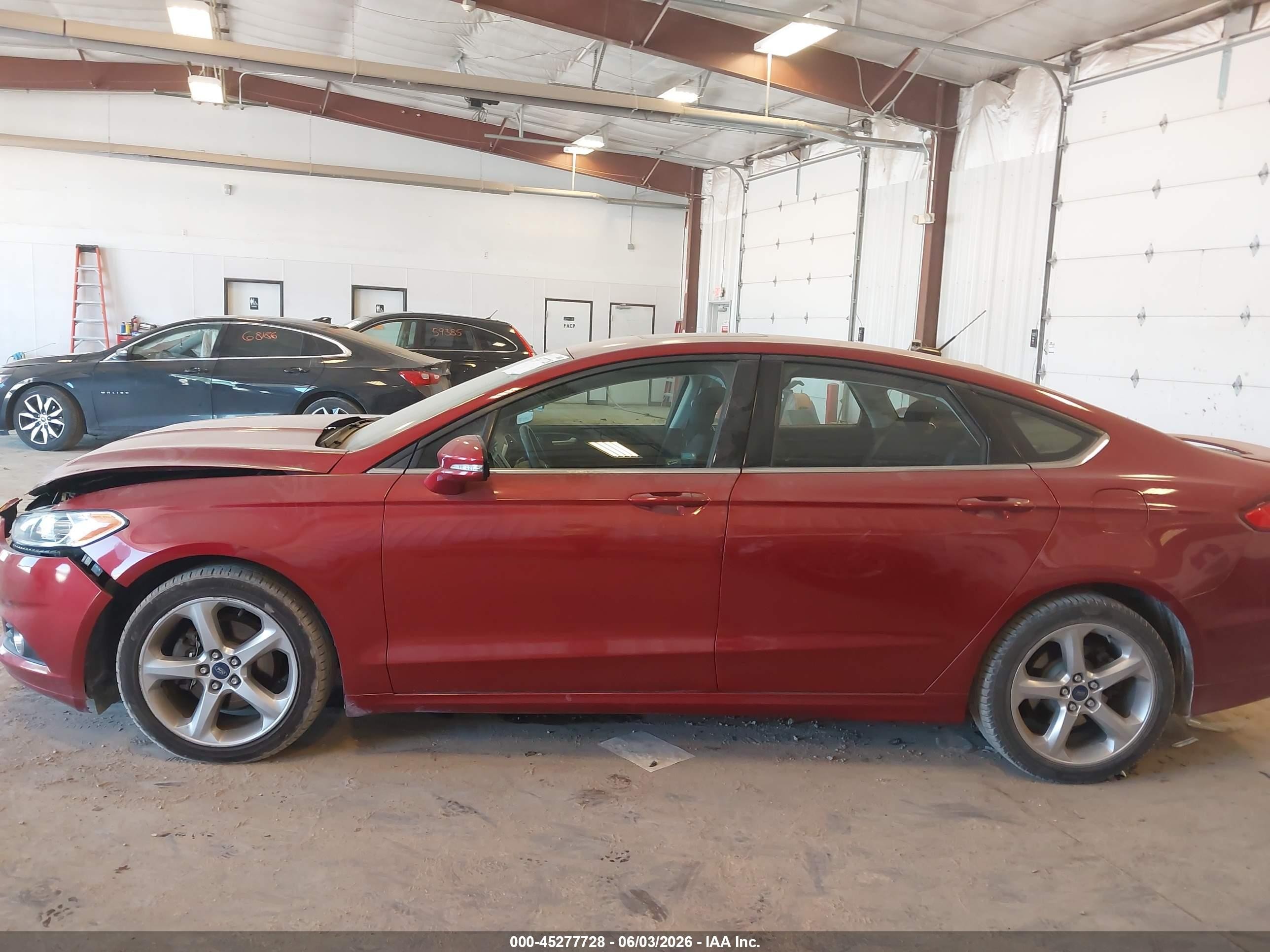 2014 Ford Fusion Se Red vin: 3FA6P0H75ER120798