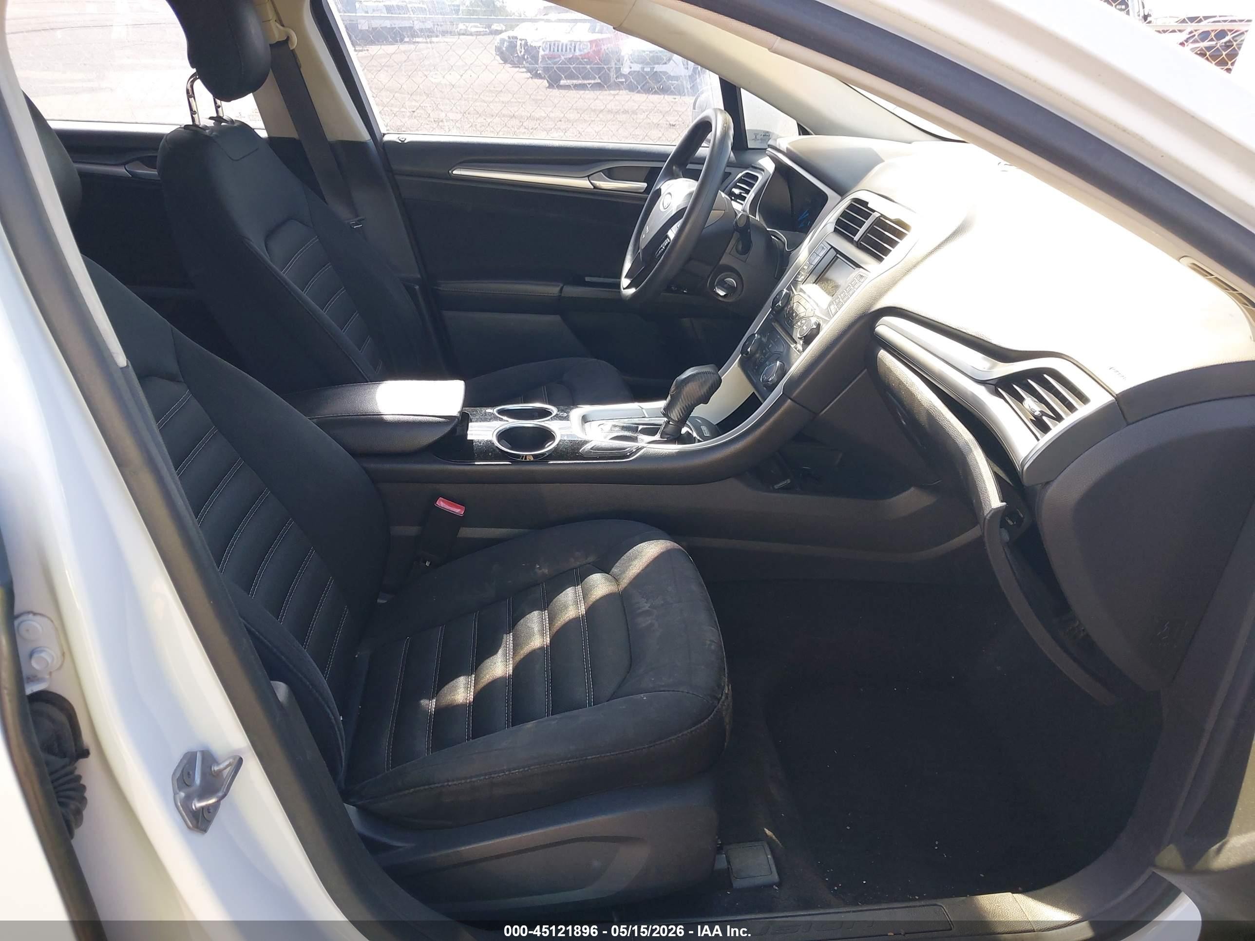 2014 Ford Fusion Se White vin: 3FA6P0H75ER123328