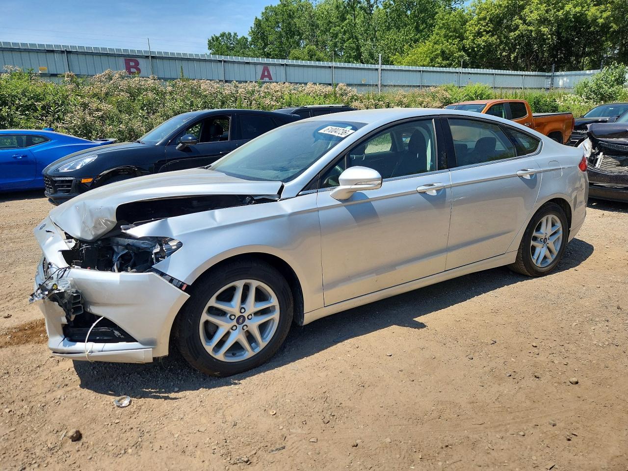 2014 Ford Fusion Se Silver vin: 3FA6P0H75ER184016
