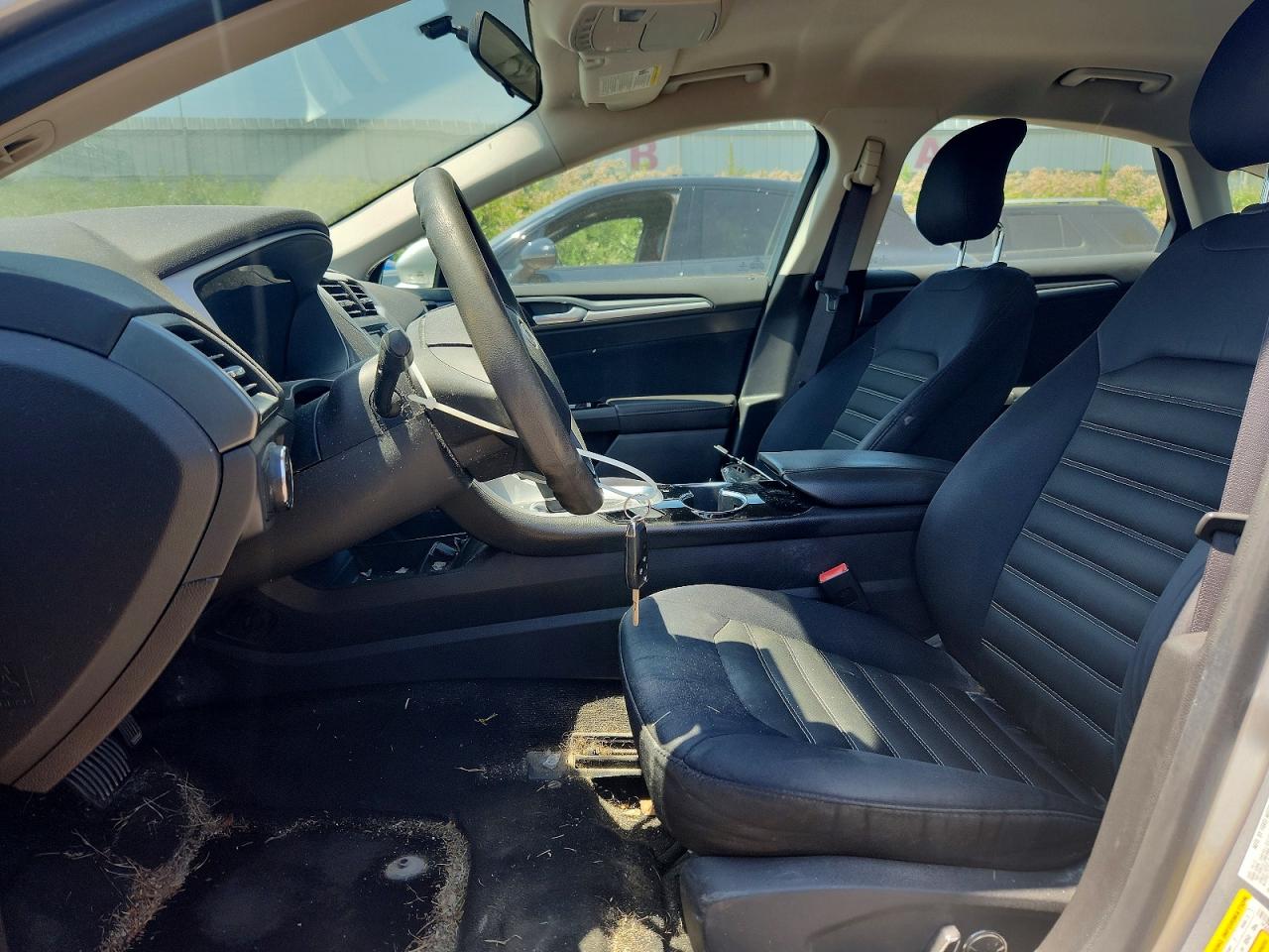 2014 Ford Fusion Se Silver vin: 3FA6P0H75ER184016