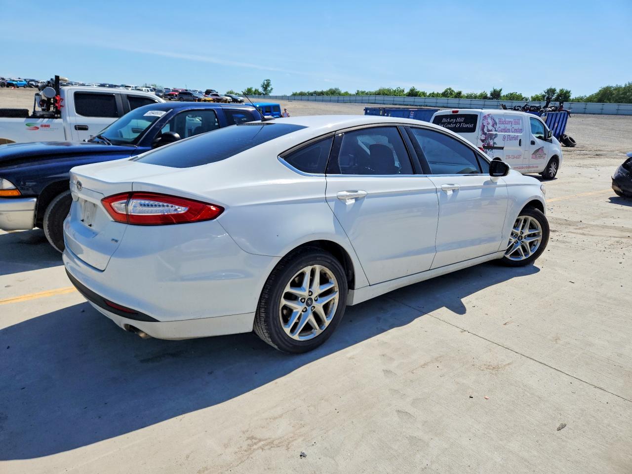 2014 Ford Fusion Se White vin: 3FA6P0H75ER261807