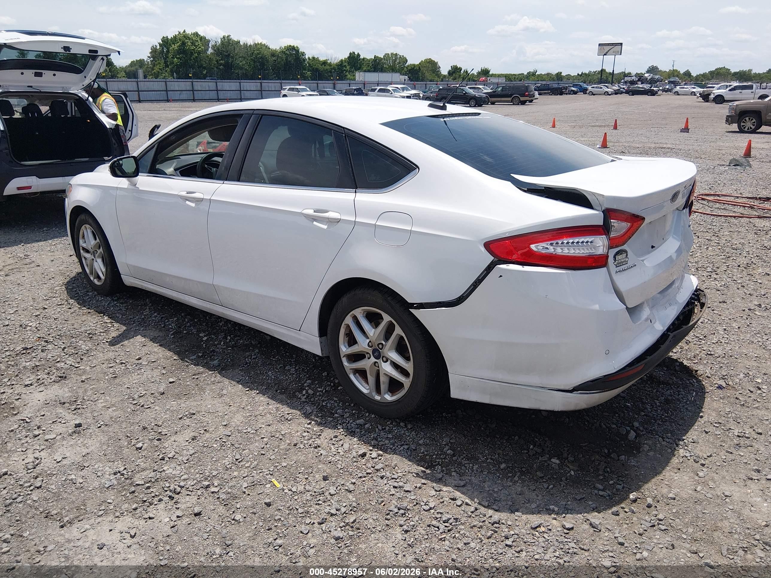 2014 Ford Fusion Se White vin: 3FA6P0H75ER296461