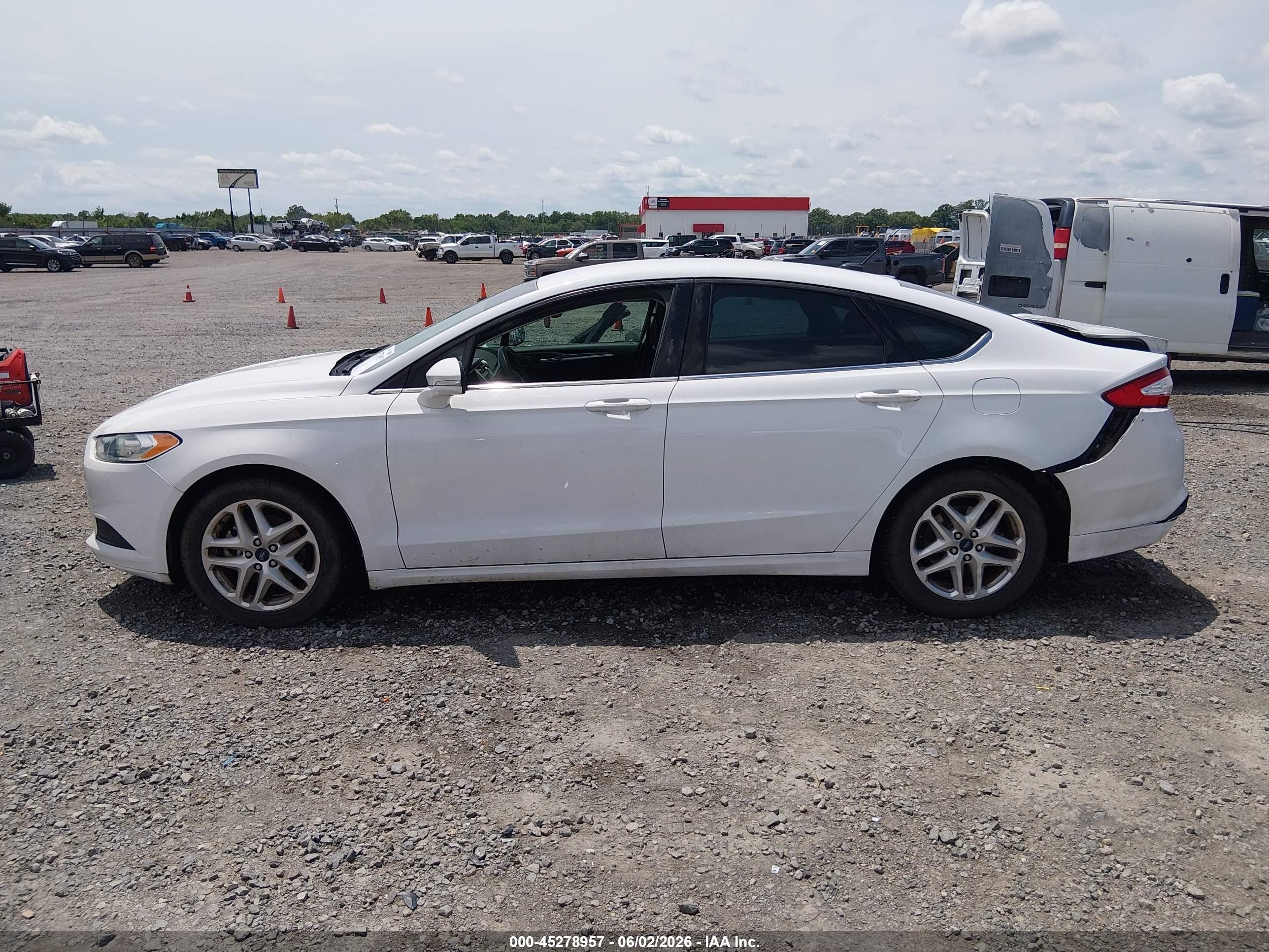 2014 Ford Fusion Se White vin: 3FA6P0H75ER296461