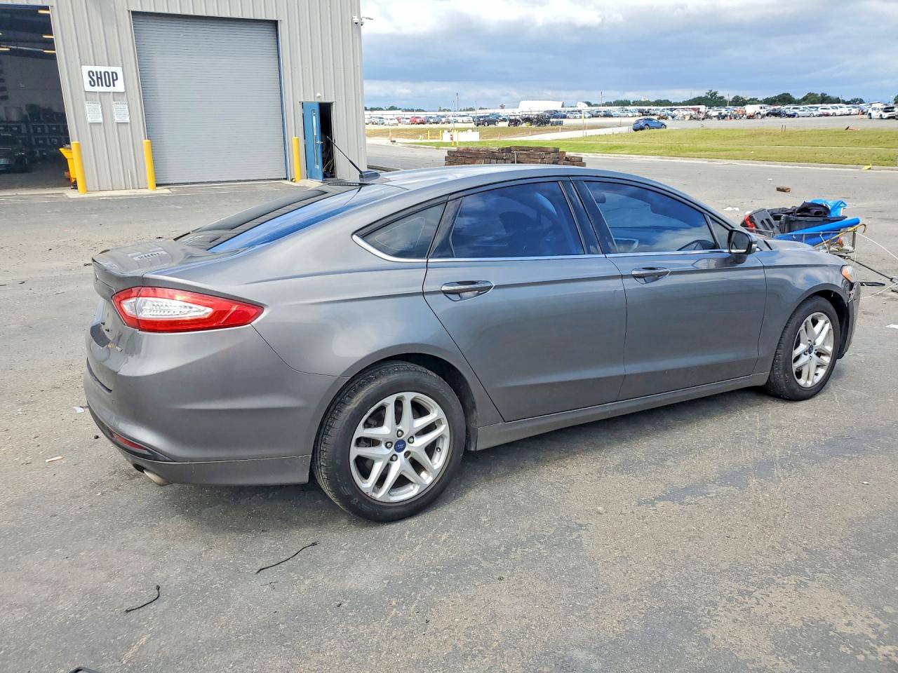 2014 Ford Fusion Se Gray vin: 3FA6P0H75ER318331