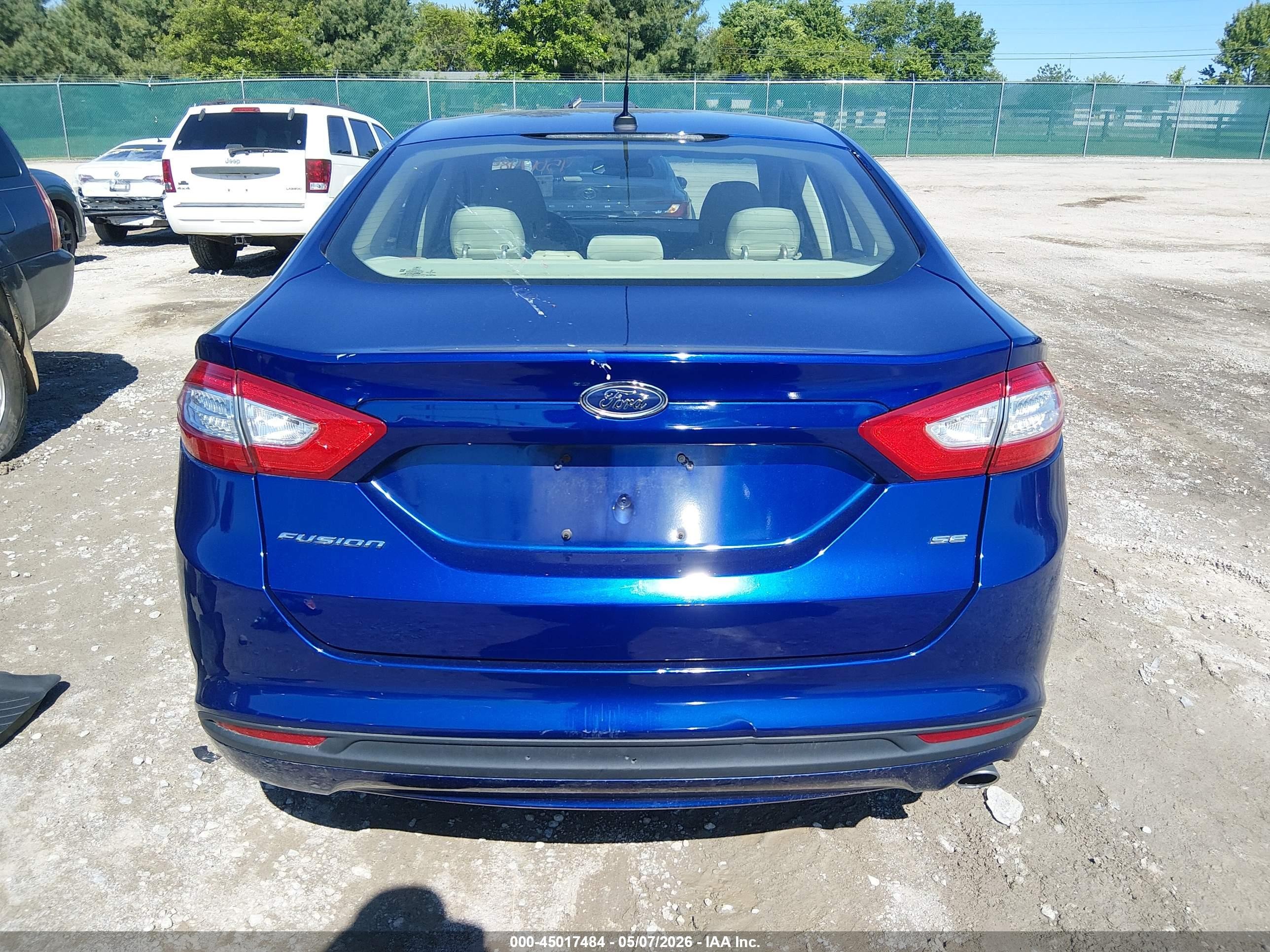 2014 Ford Fusion Se Синий vin: 3FA6P0H75ER374768