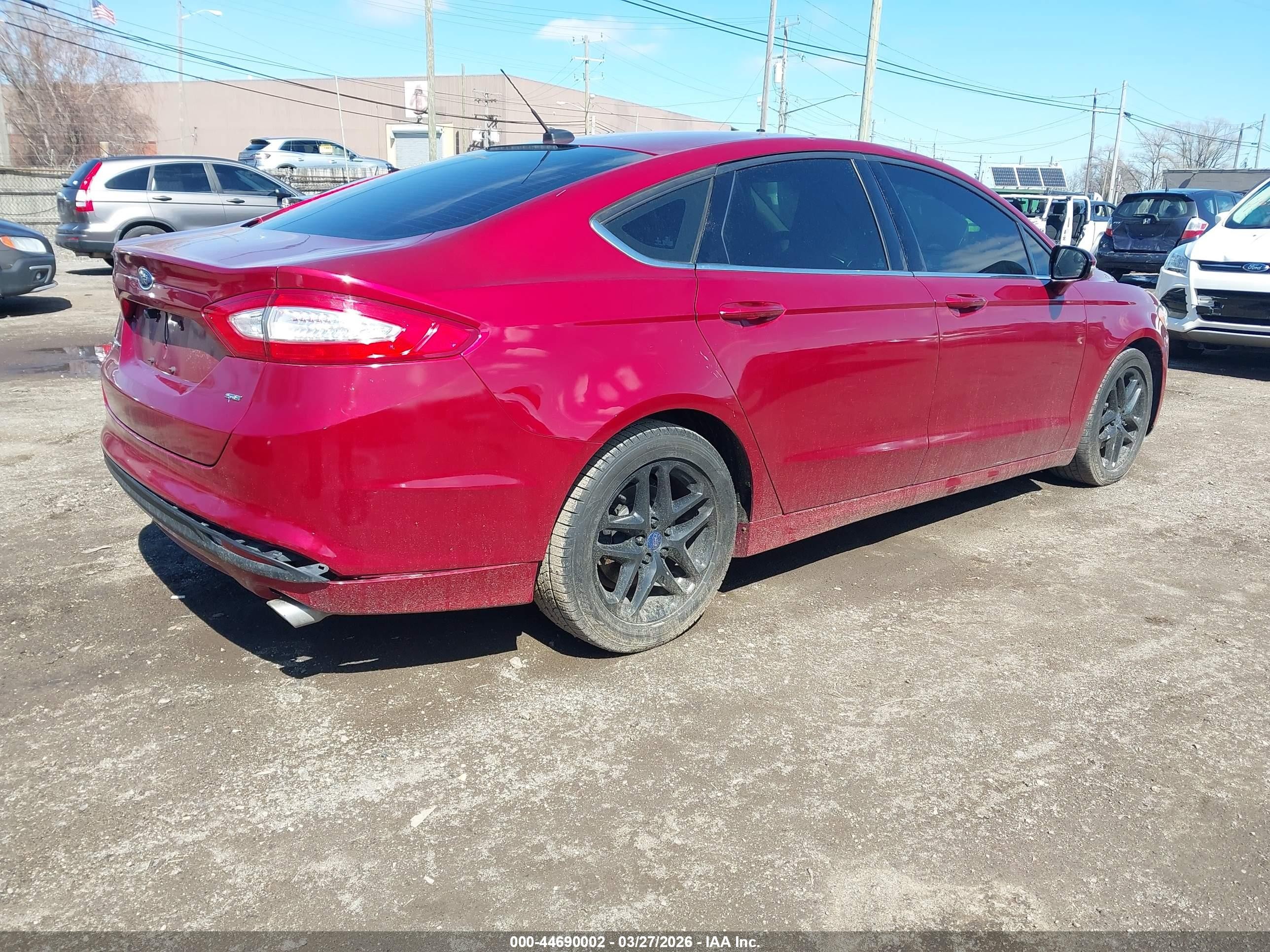 2014 Ford Fusion Se Red vin: 3FA6P0H75ER375967
