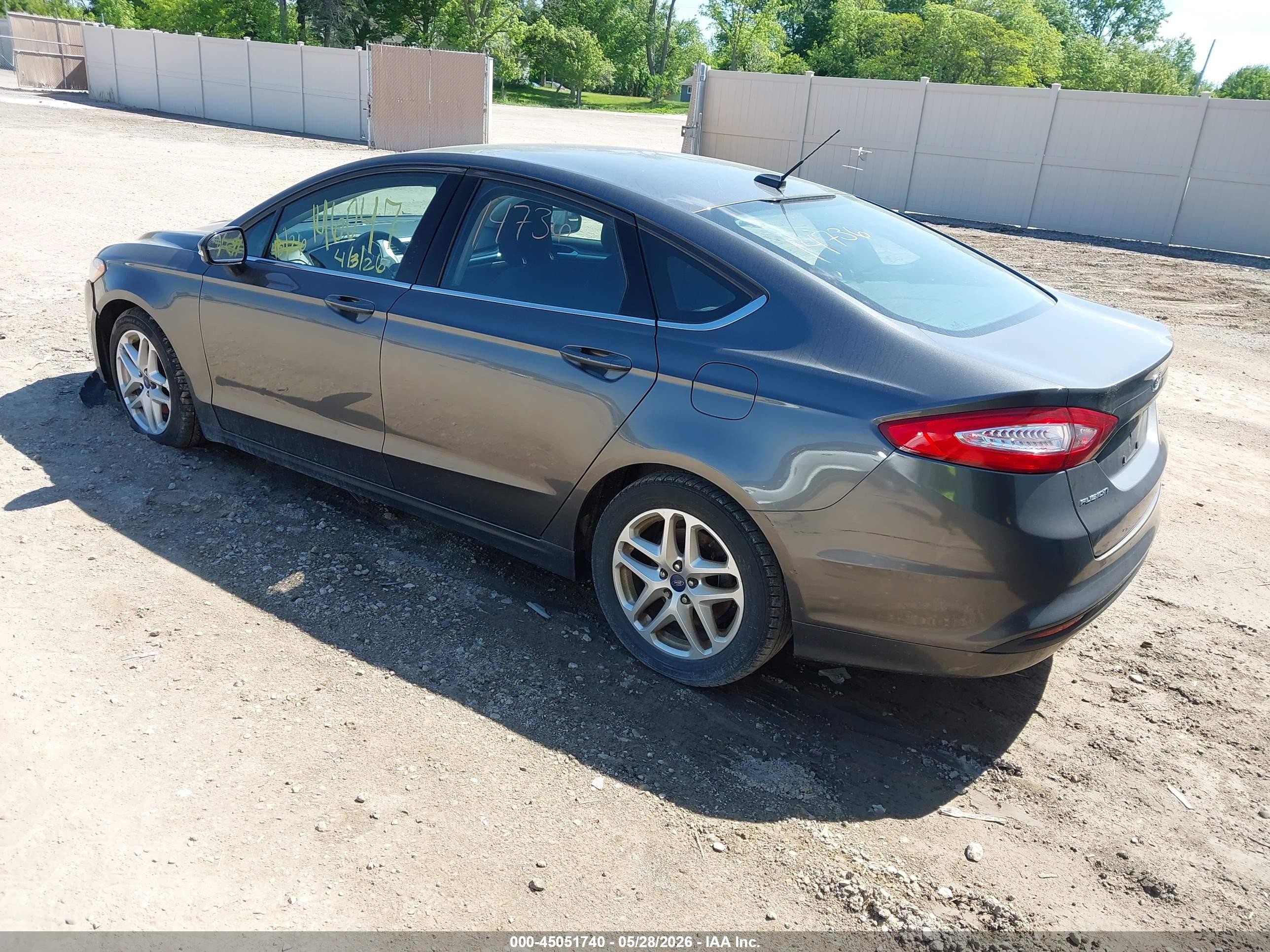 2015 Ford Fusion Se Серый vin: 3FA6P0H75FR112184