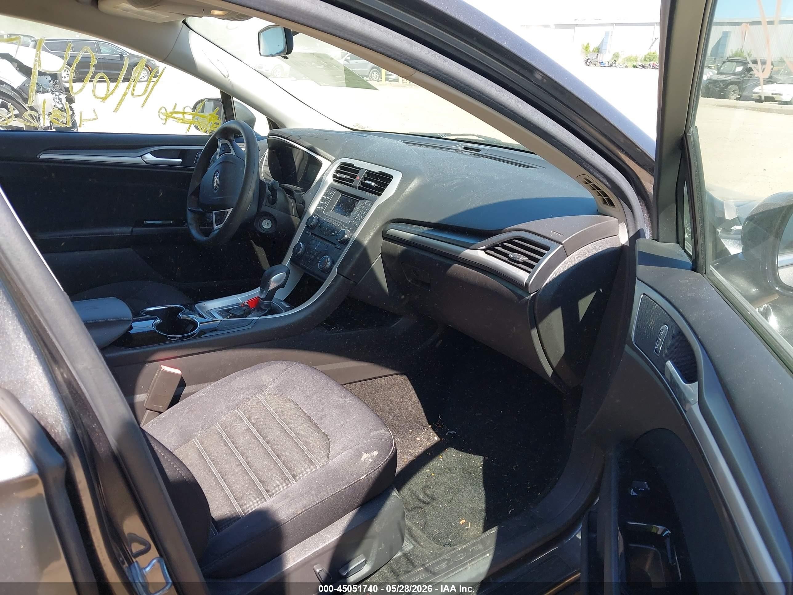 2015 Ford Fusion Se Серый vin: 3FA6P0H75FR112184