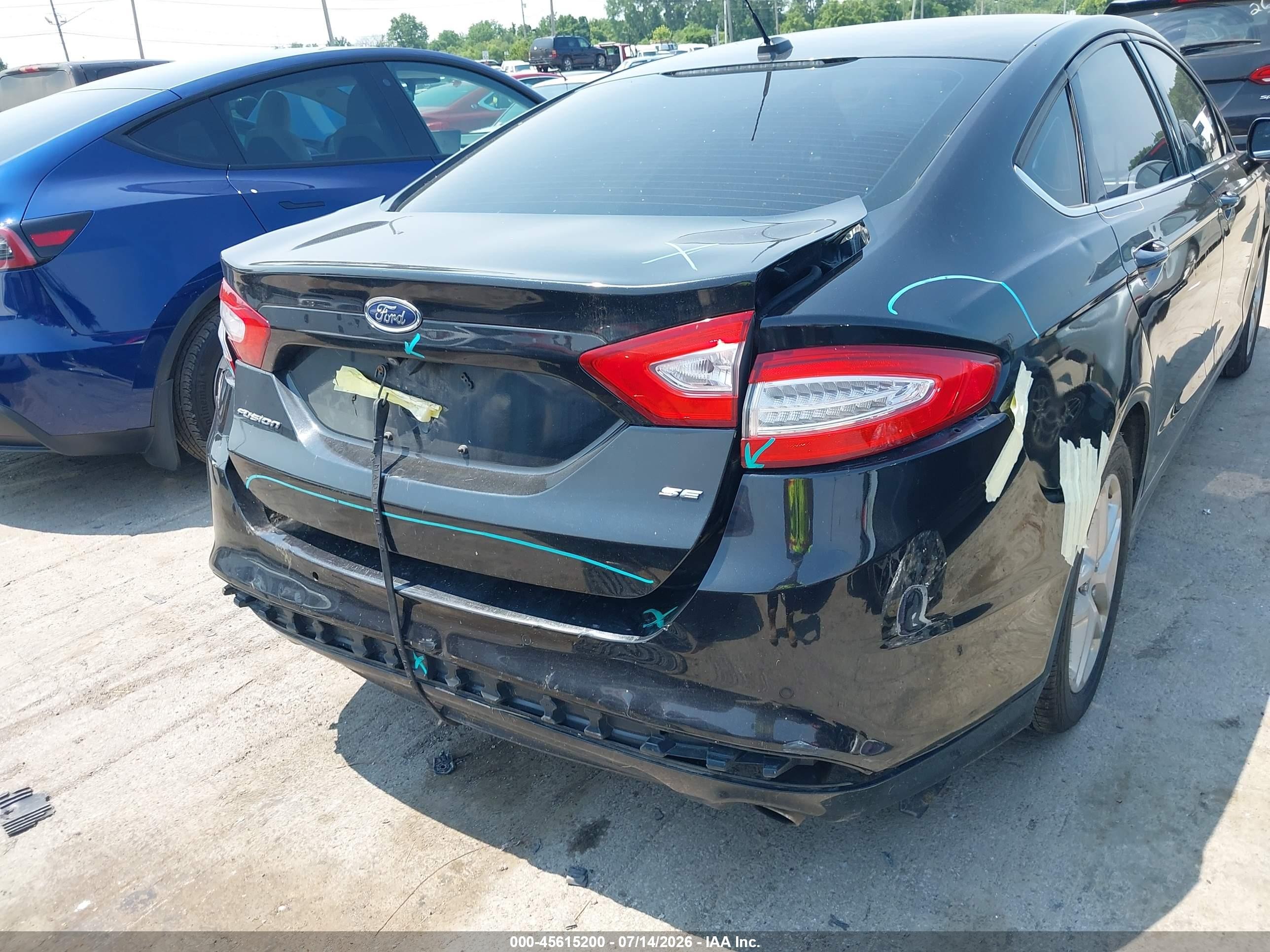 2015 Ford Fusion Se Черный vin: 3FA6P0H75FR112234