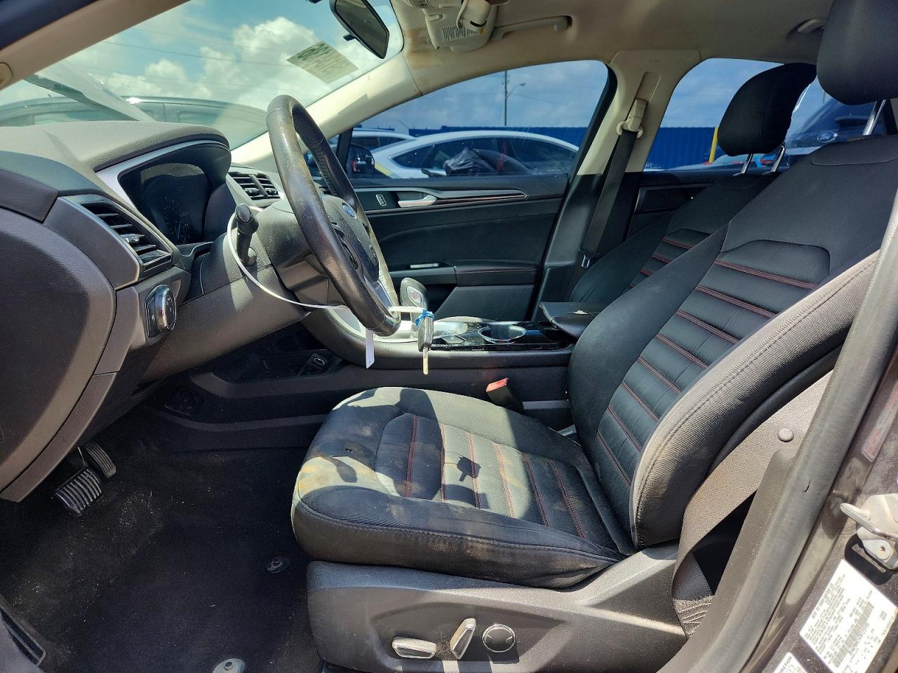 2015 Ford Fusion Se Gray vin: 3FA6P0H75FR122195