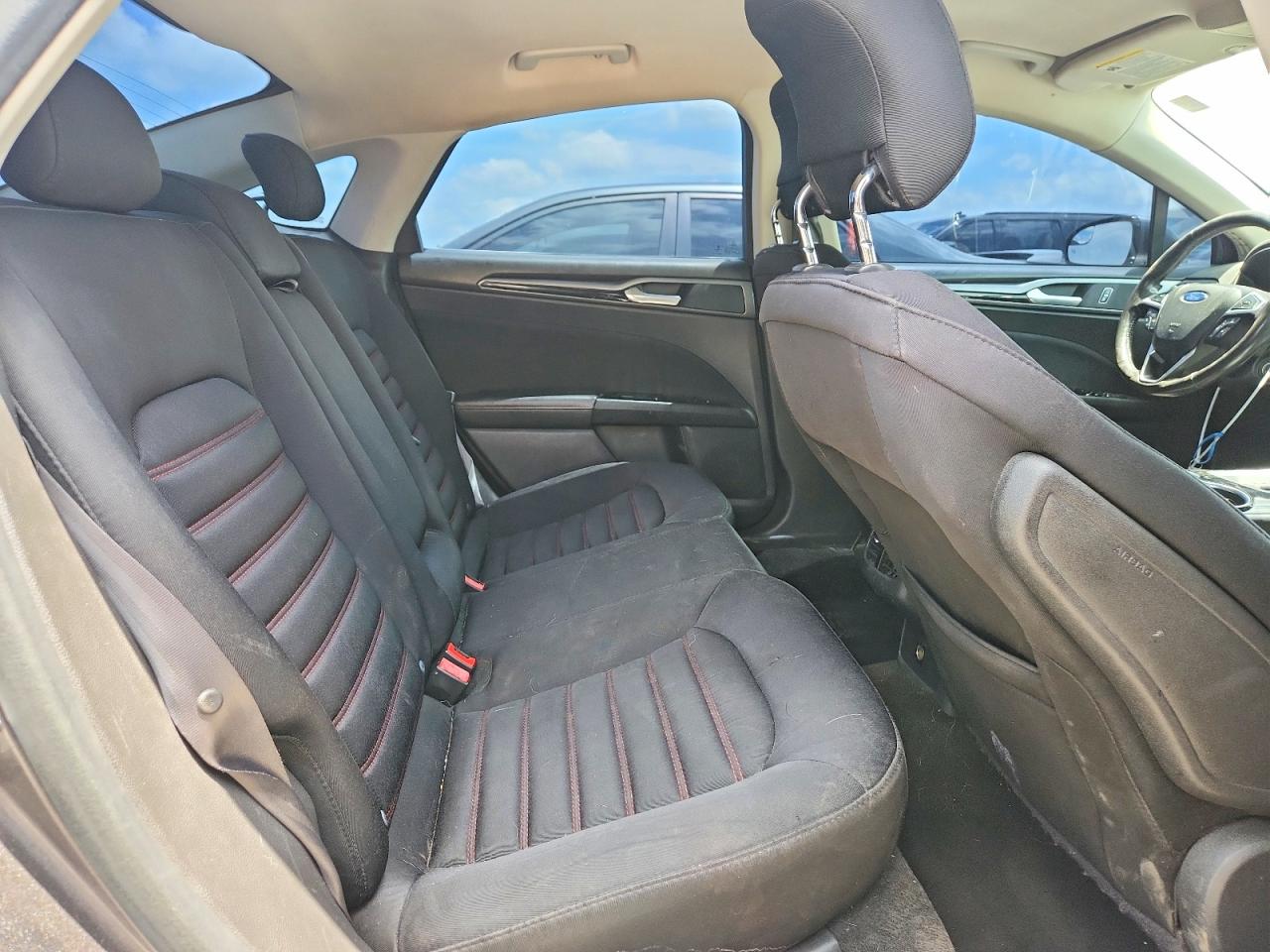 2015 Ford Fusion Se Gray vin: 3FA6P0H75FR122195