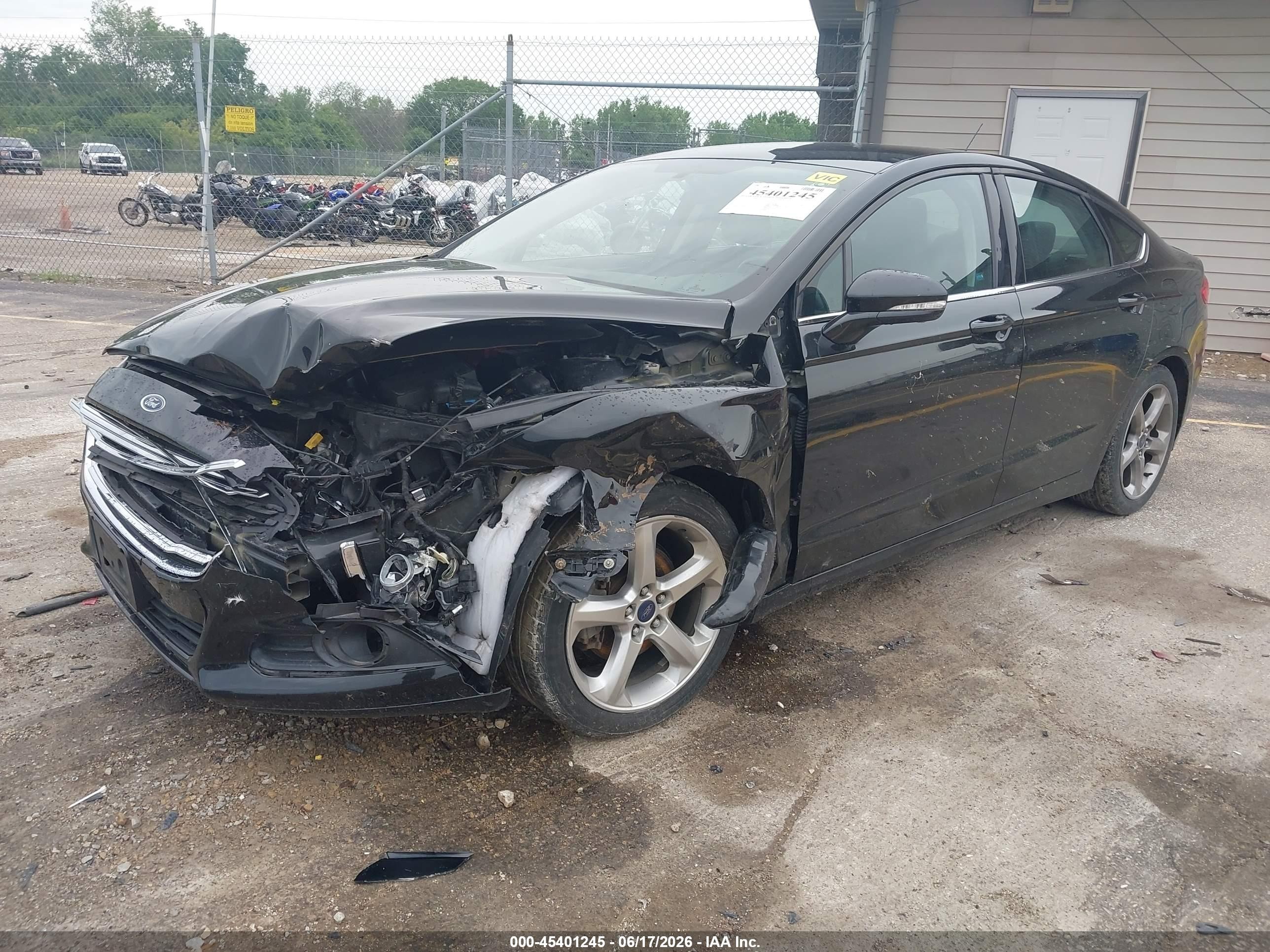 2015 Ford Fusion Se Черный vin: 3FA6P0H75FR135514