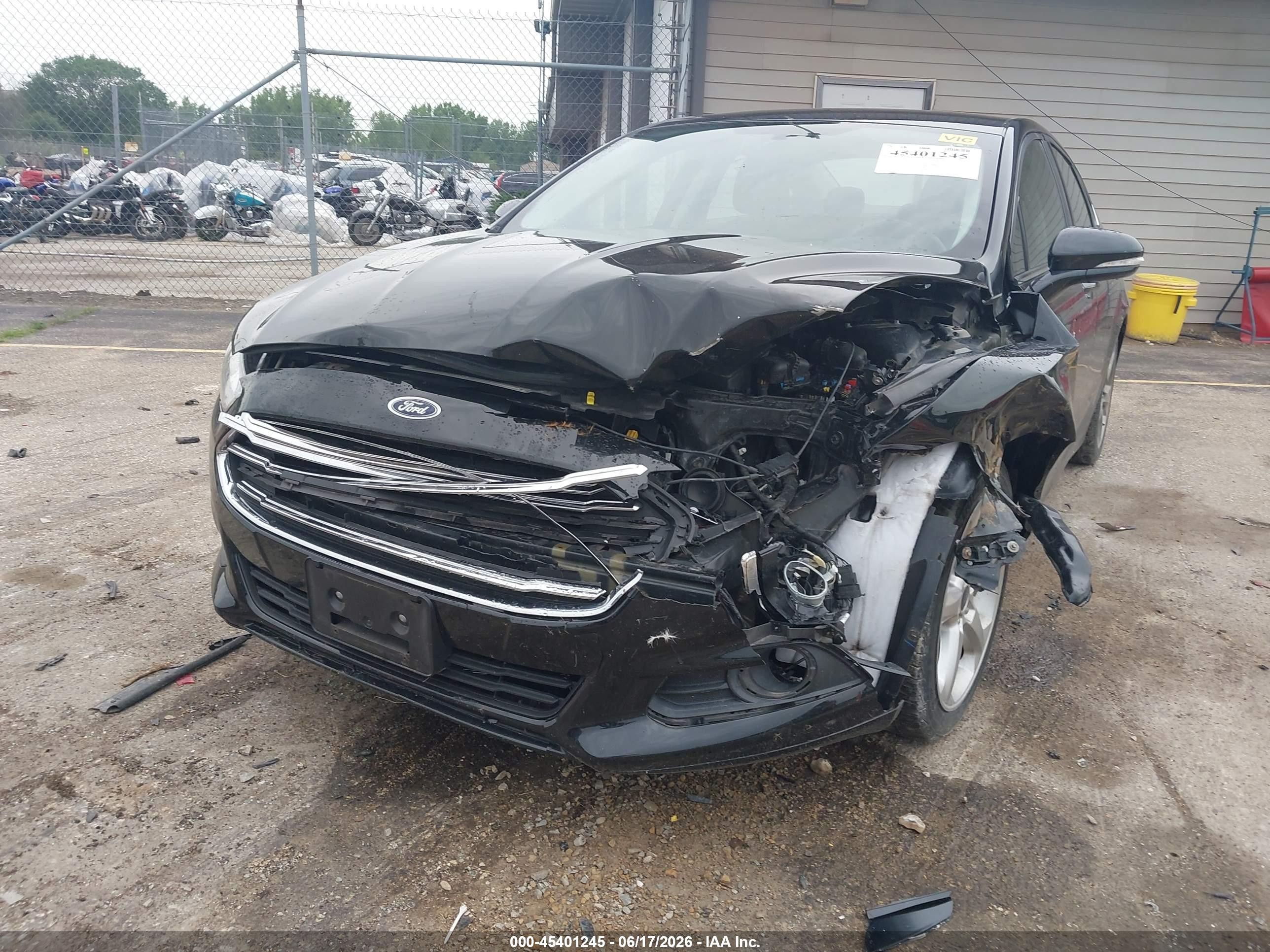 2015 Ford Fusion Se Черный vin: 3FA6P0H75FR135514