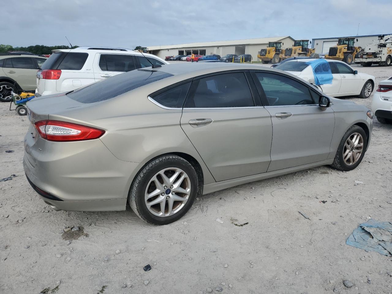 2015 Ford Fusion Se Tan vin: 3FA6P0H75FR141801