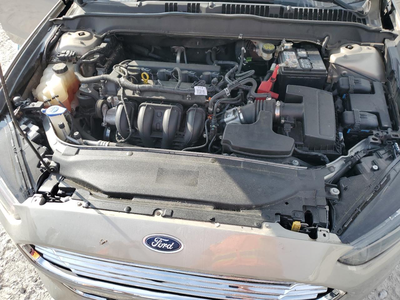 2015 Ford Fusion Se Tan vin: 3FA6P0H75FR141801