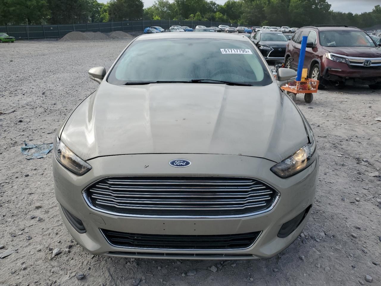 2015 Ford Fusion Se Tan vin: 3FA6P0H75FR141801