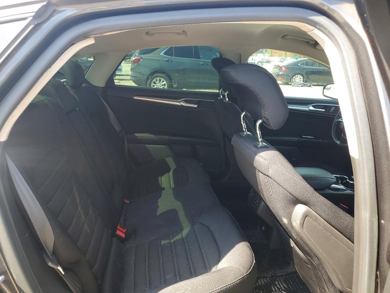 2015 Ford Fusion Se Gray vin: 3FA6P0H75FR143340