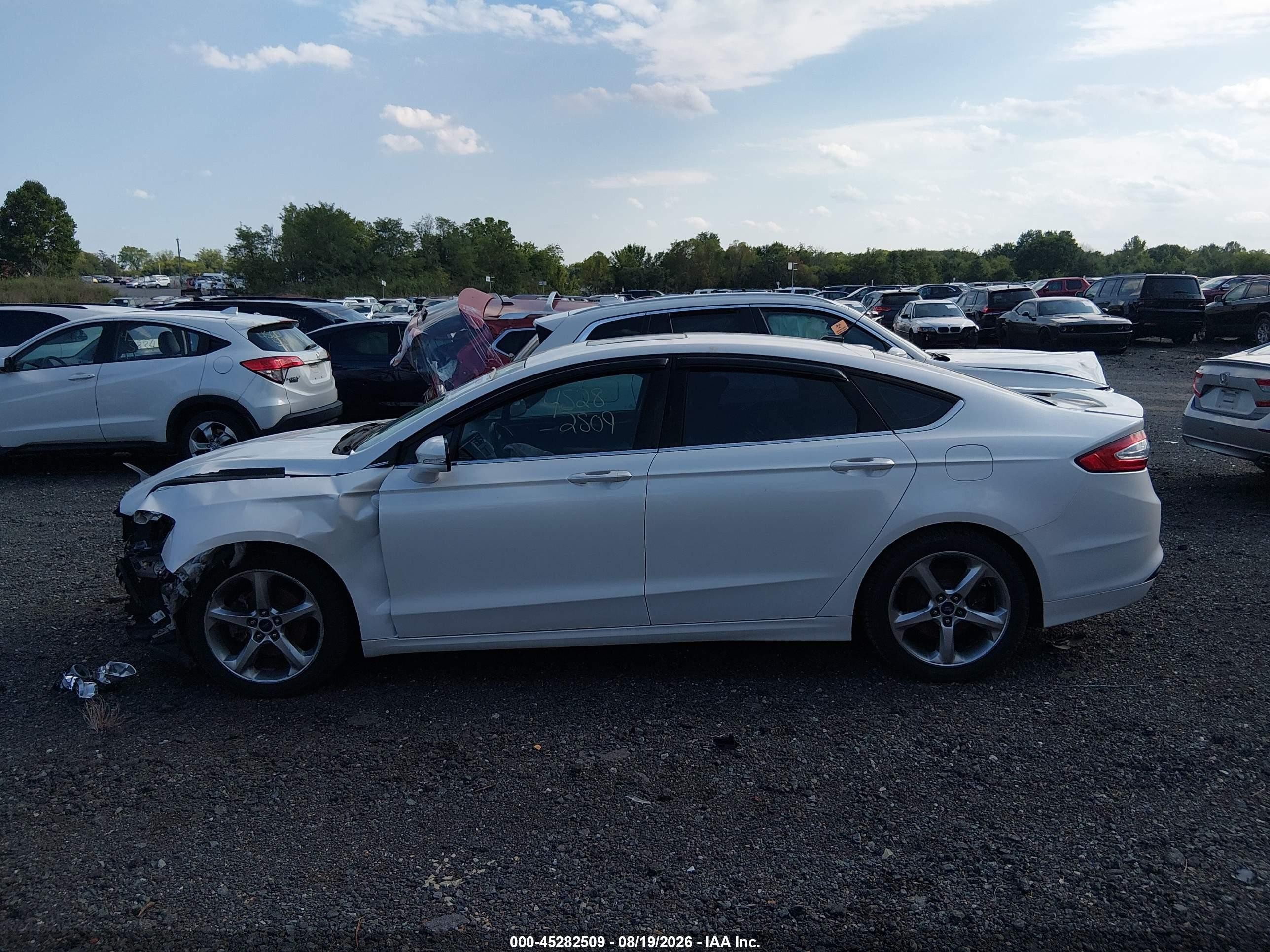 2015 Ford Fusion Se White vin: 3FA6P0H75FR178671