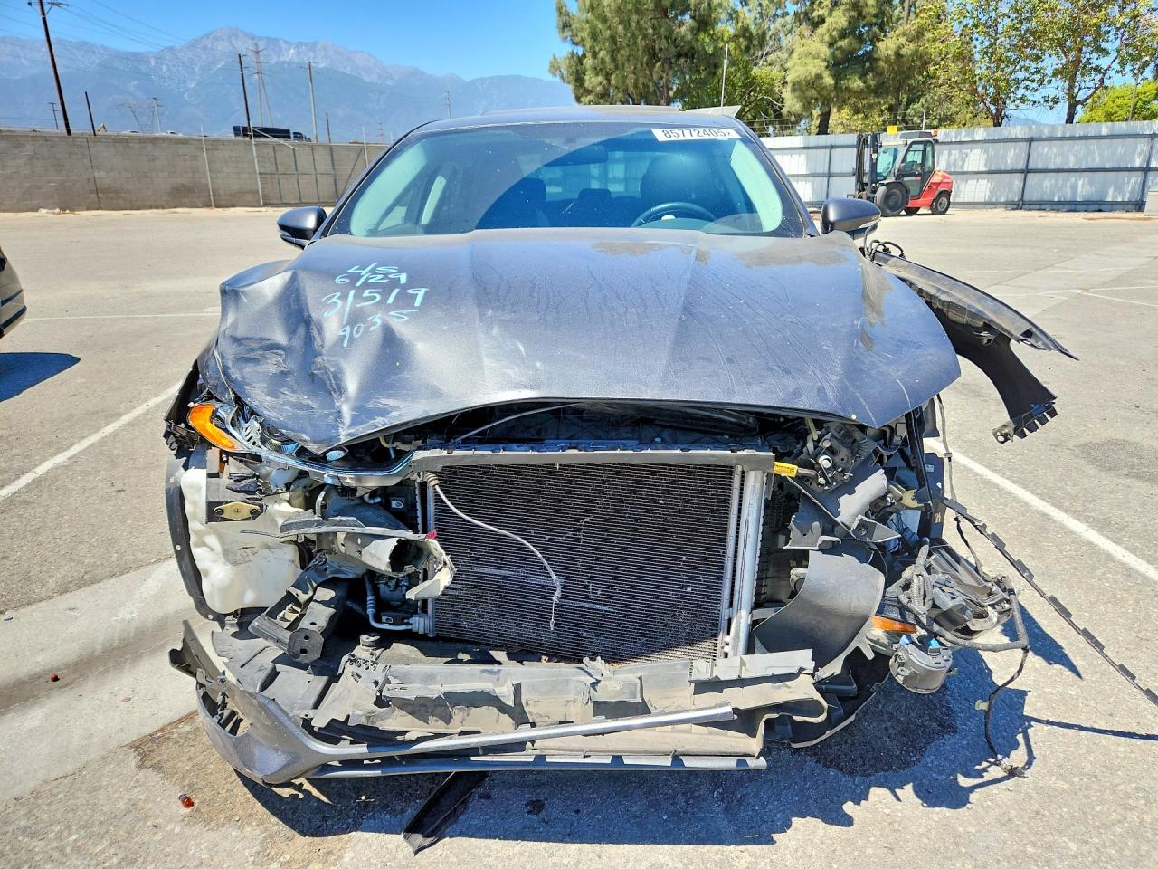 2015 Ford Fusion Se Серый vin: 3FA6P0H75FR199035