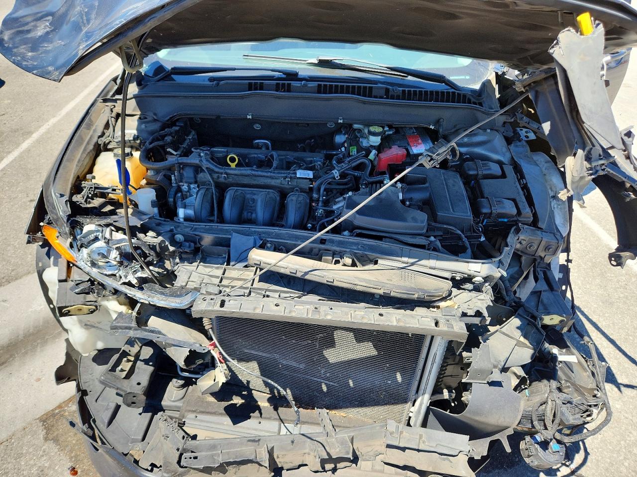 2015 Ford Fusion Se Серый vin: 3FA6P0H75FR199035
