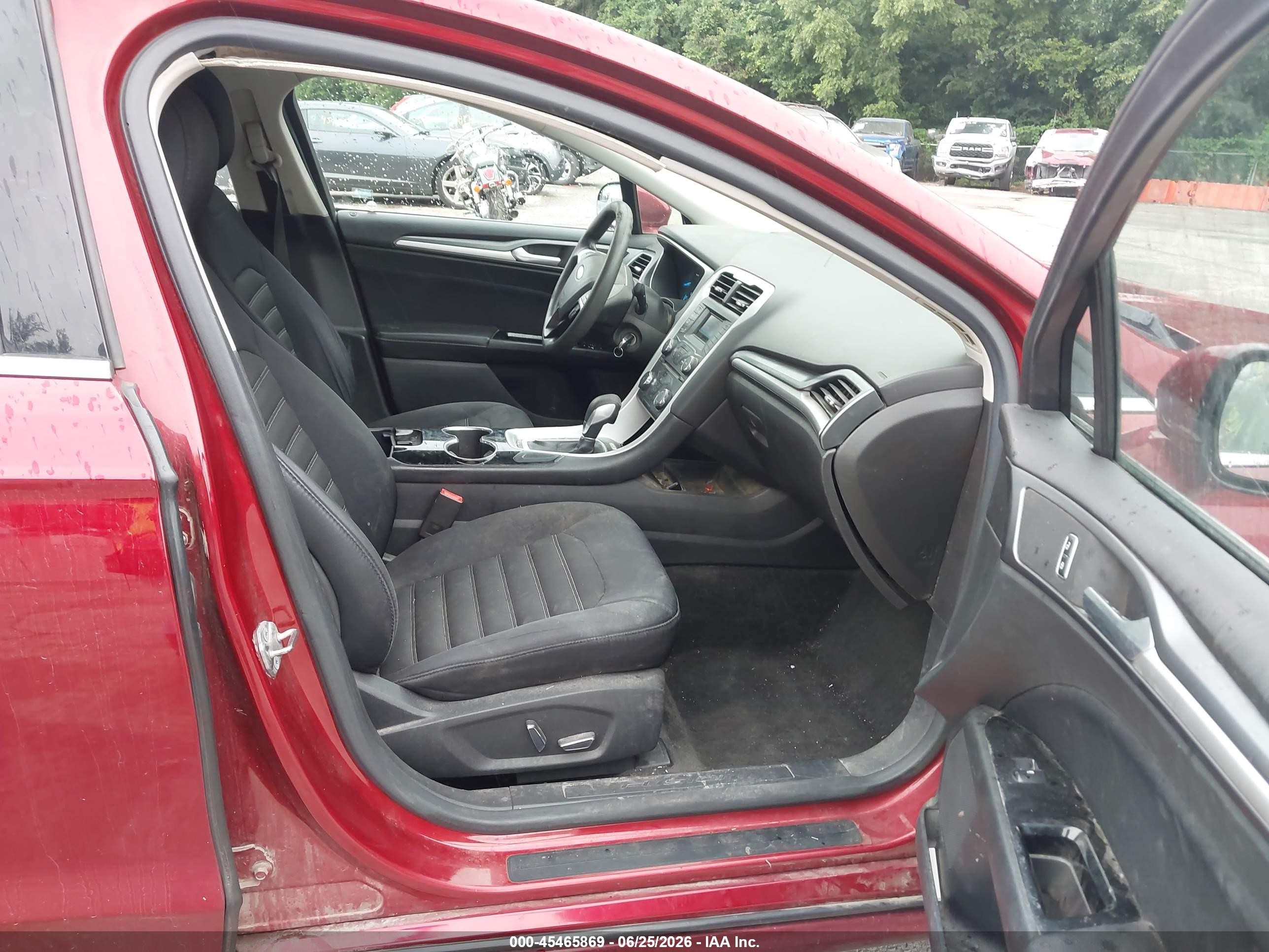 2015 Ford Fusion Se Red vin: 3FA6P0H75FR205772