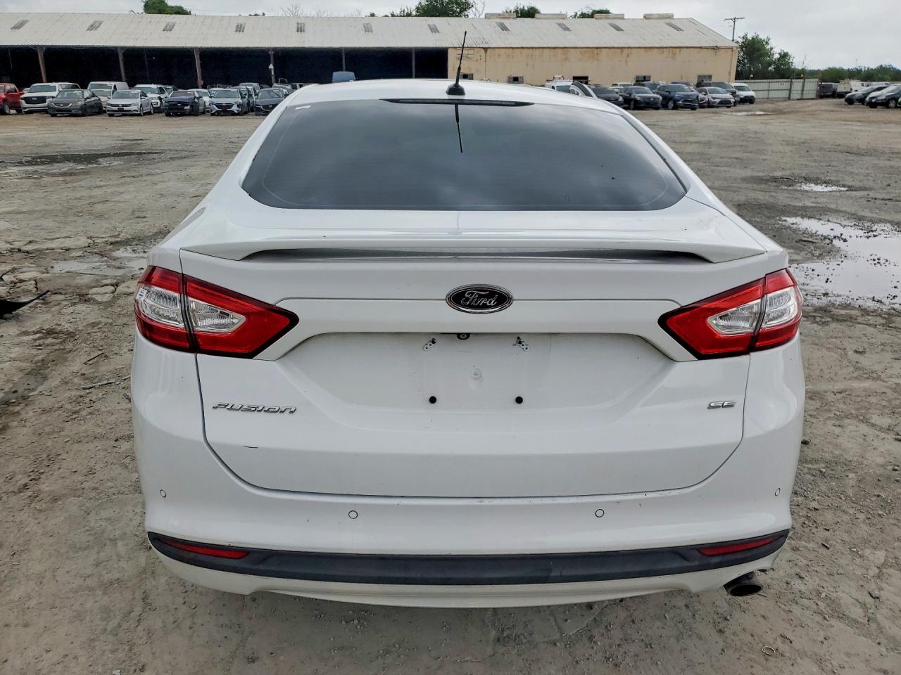 2015 Ford Fusion Se White vin: 3FA6P0H75FR224418
