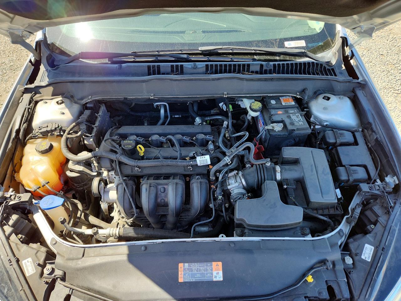 2015 Ford Fusion Se Silver vin: 3FA6P0H75FR225911