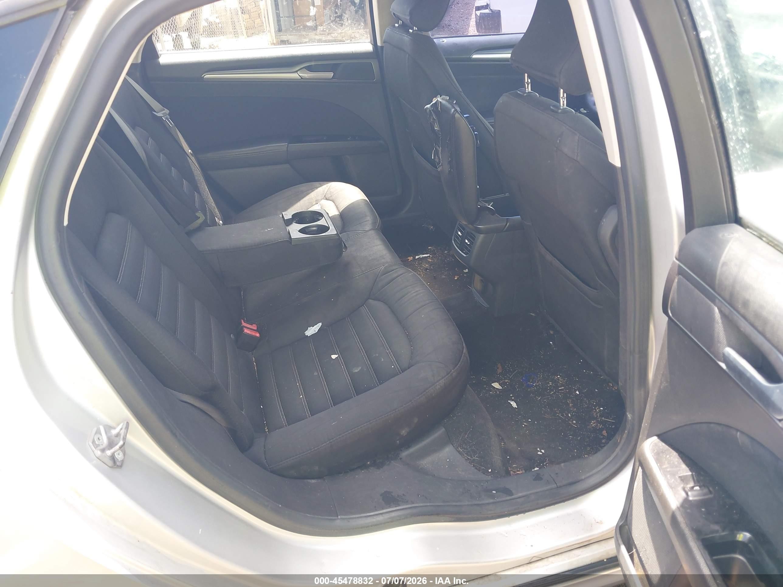 2015 Ford Fusion Se Gray vin: 3FA6P0H75FR236181