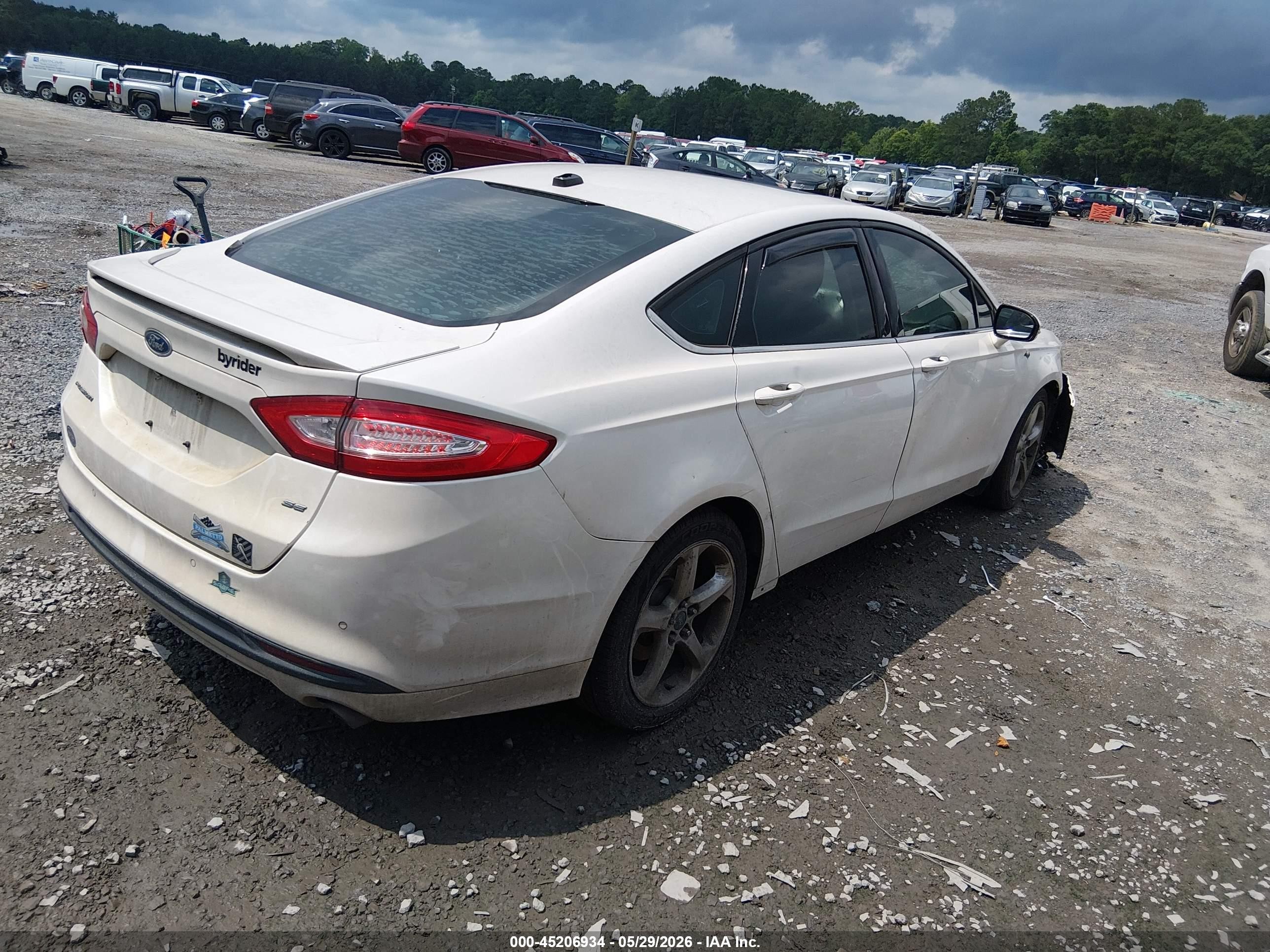 2015 Ford Fusion Se White vin: 3FA6P0H75FR256138