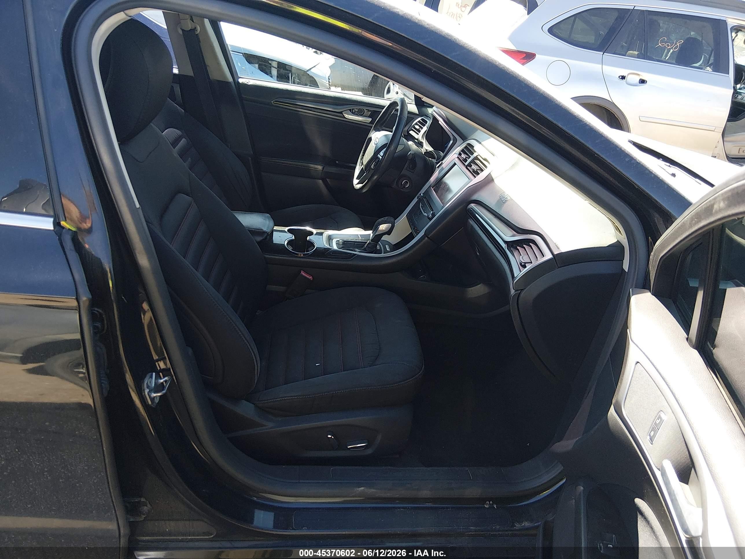 2015 Ford Fusion Se Black vin: 3FA6P0H75FR257824