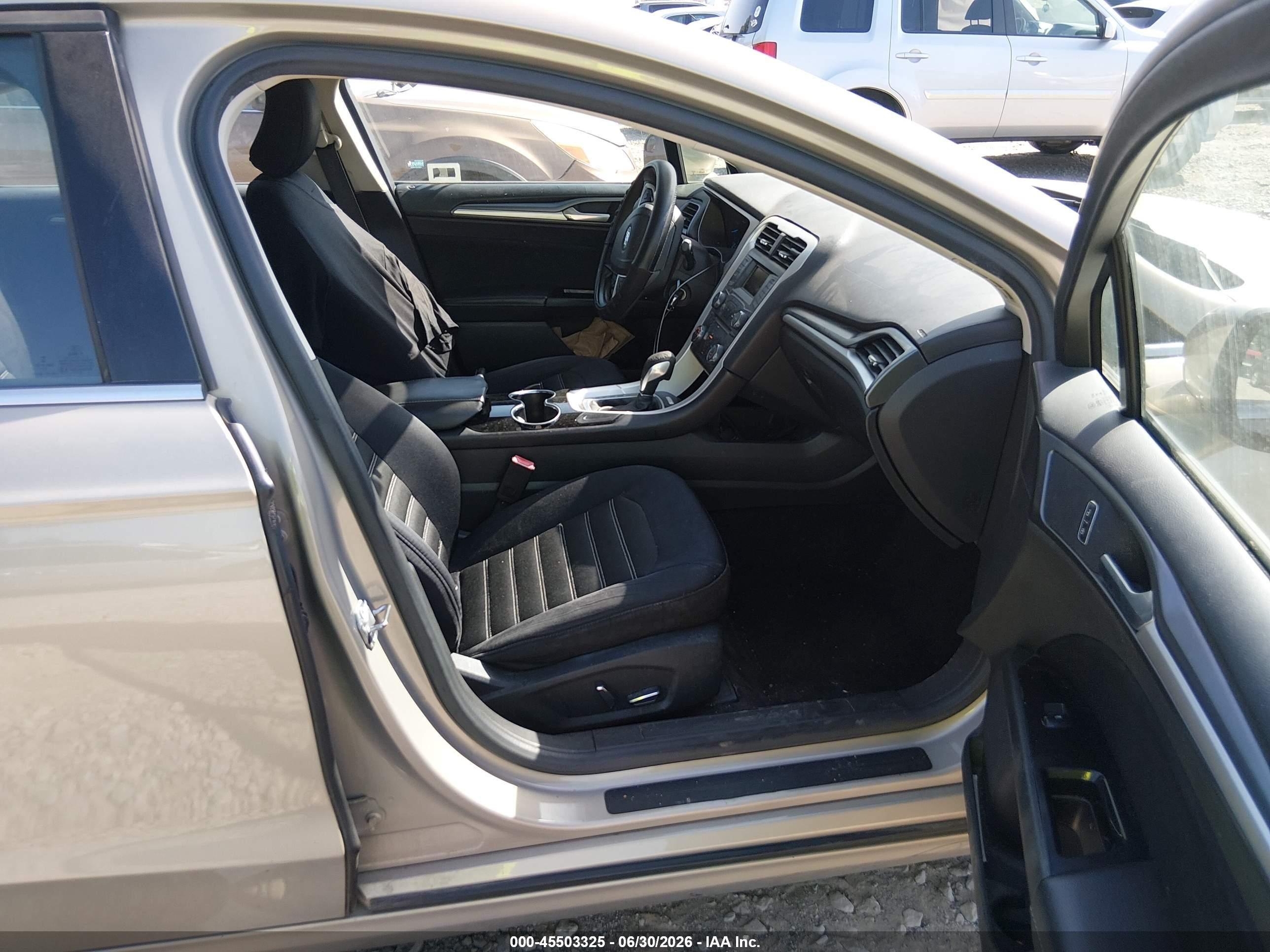 2015 Ford Fusion Se Gray vin: 3FA6P0H75FR258648