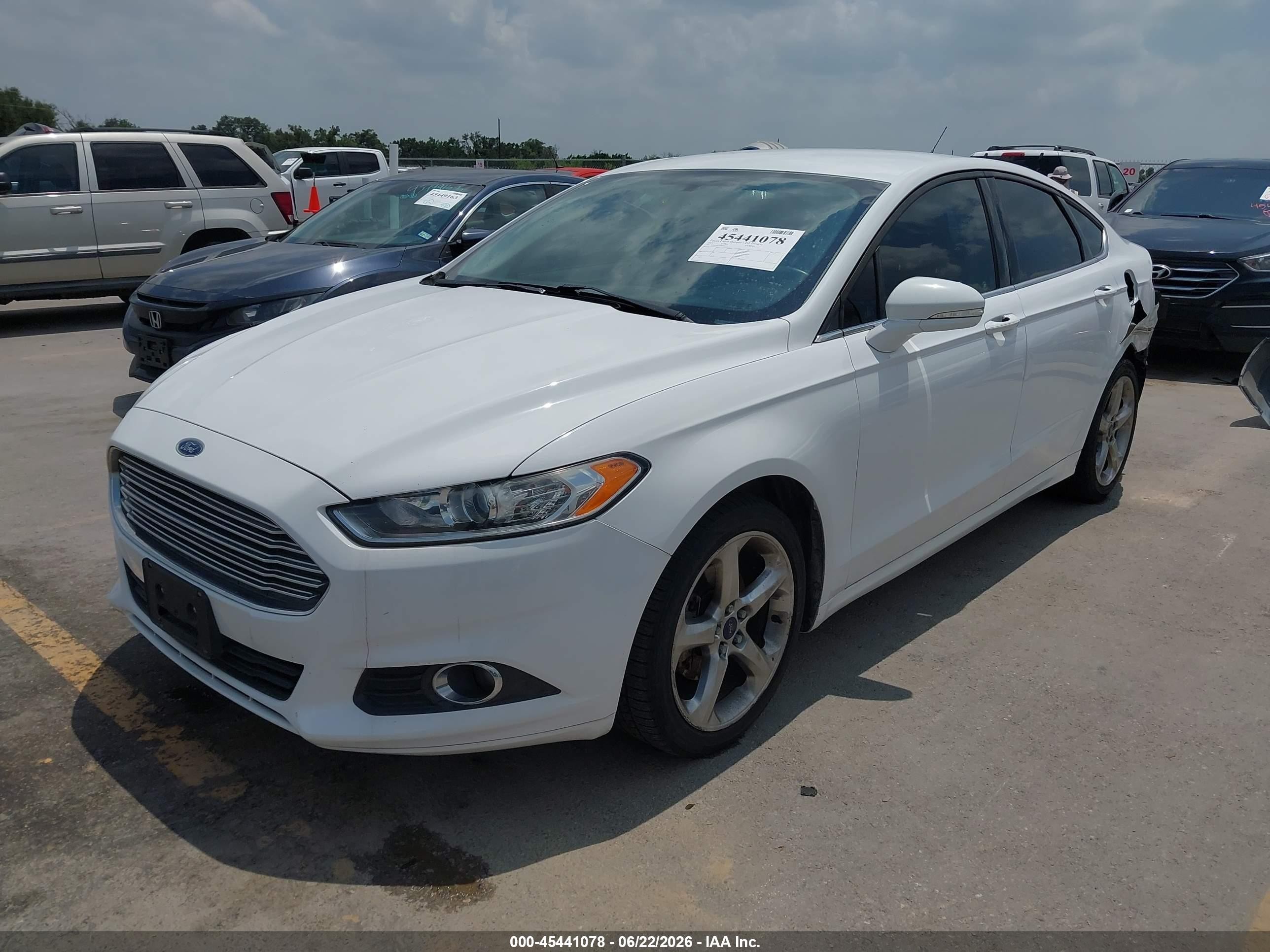 2015 Ford Fusion Se White vin: 3FA6P0H75FR304575