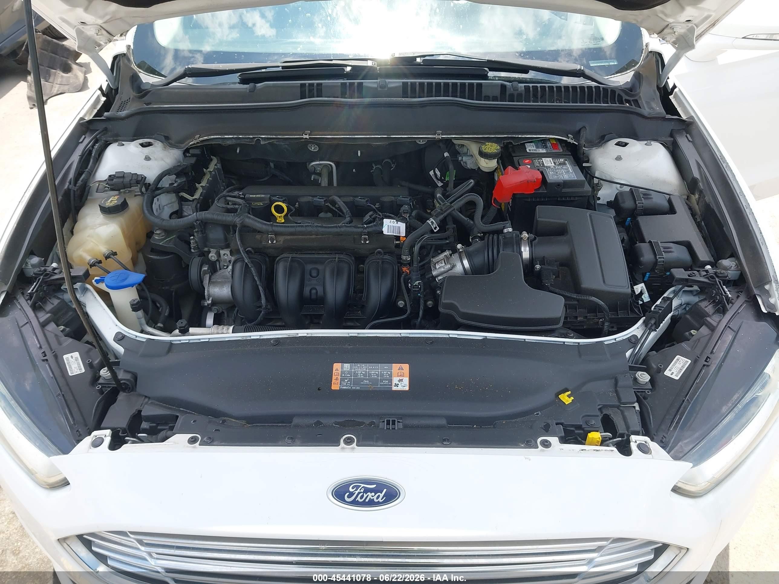 2015 Ford Fusion Se White vin: 3FA6P0H75FR304575