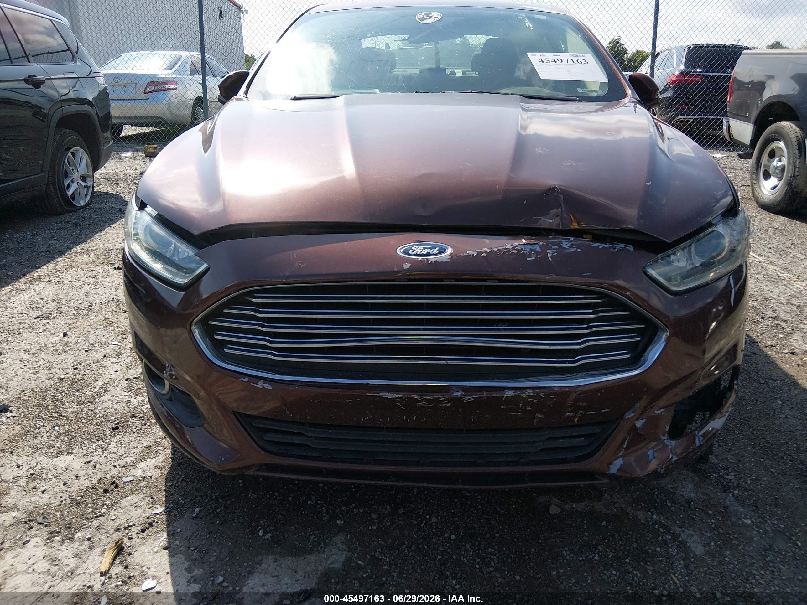 2016 Ford Fusion Se Коричневый vin: 3FA6P0H75GR237302