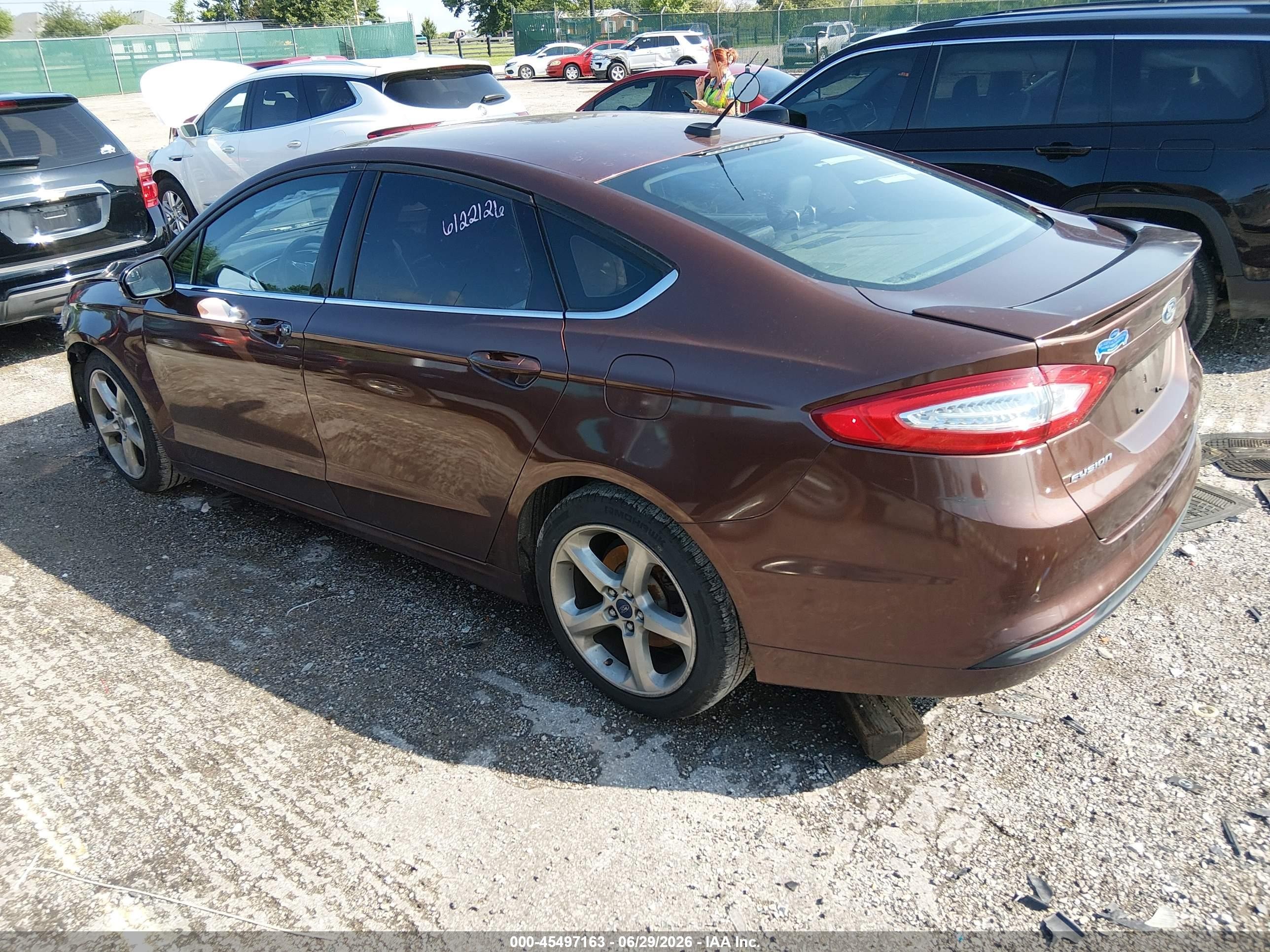 2016 Ford Fusion Se Коричневый vin: 3FA6P0H75GR237302