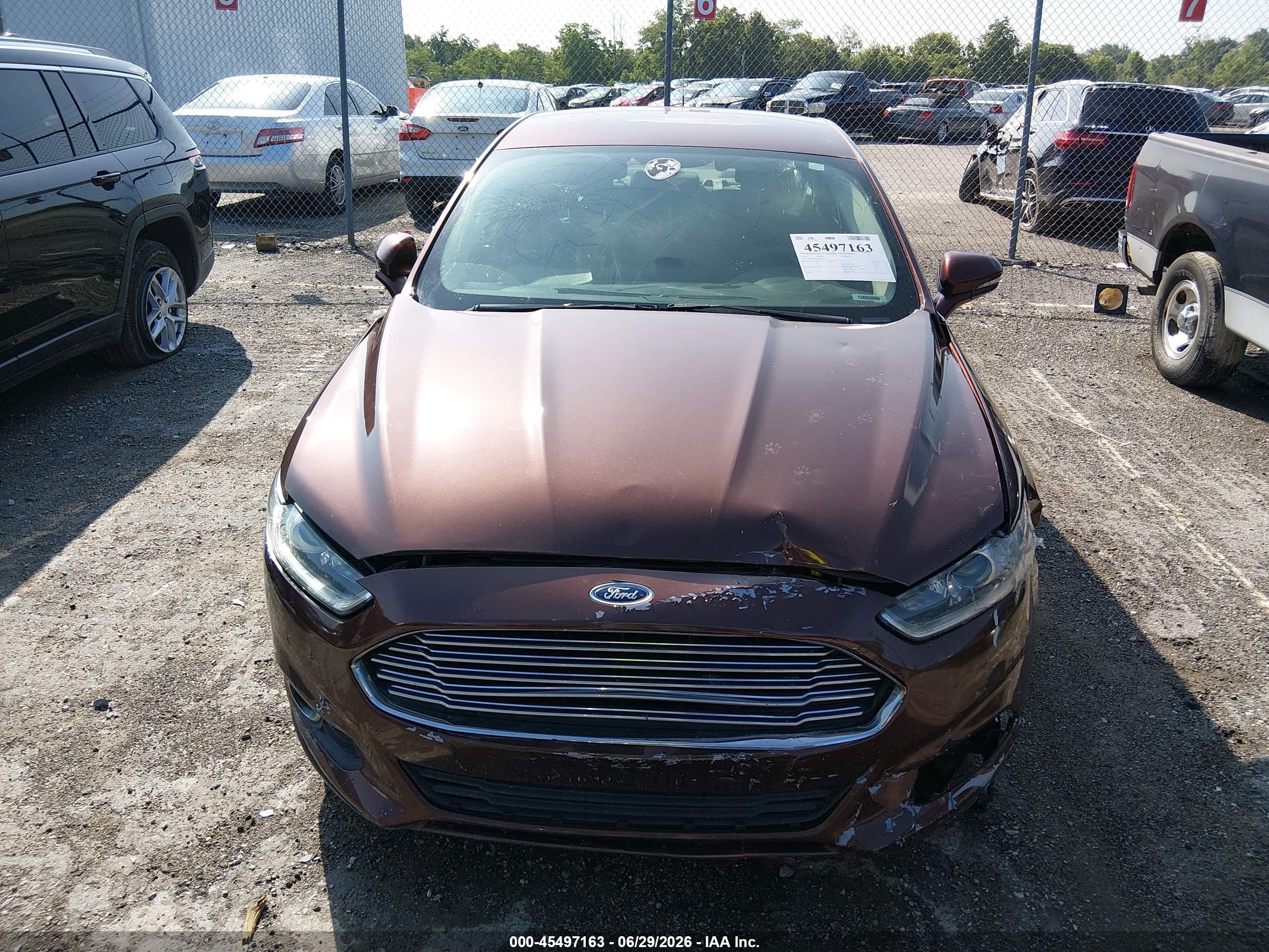 2016 Ford Fusion Se Коричневый vin: 3FA6P0H75GR237302