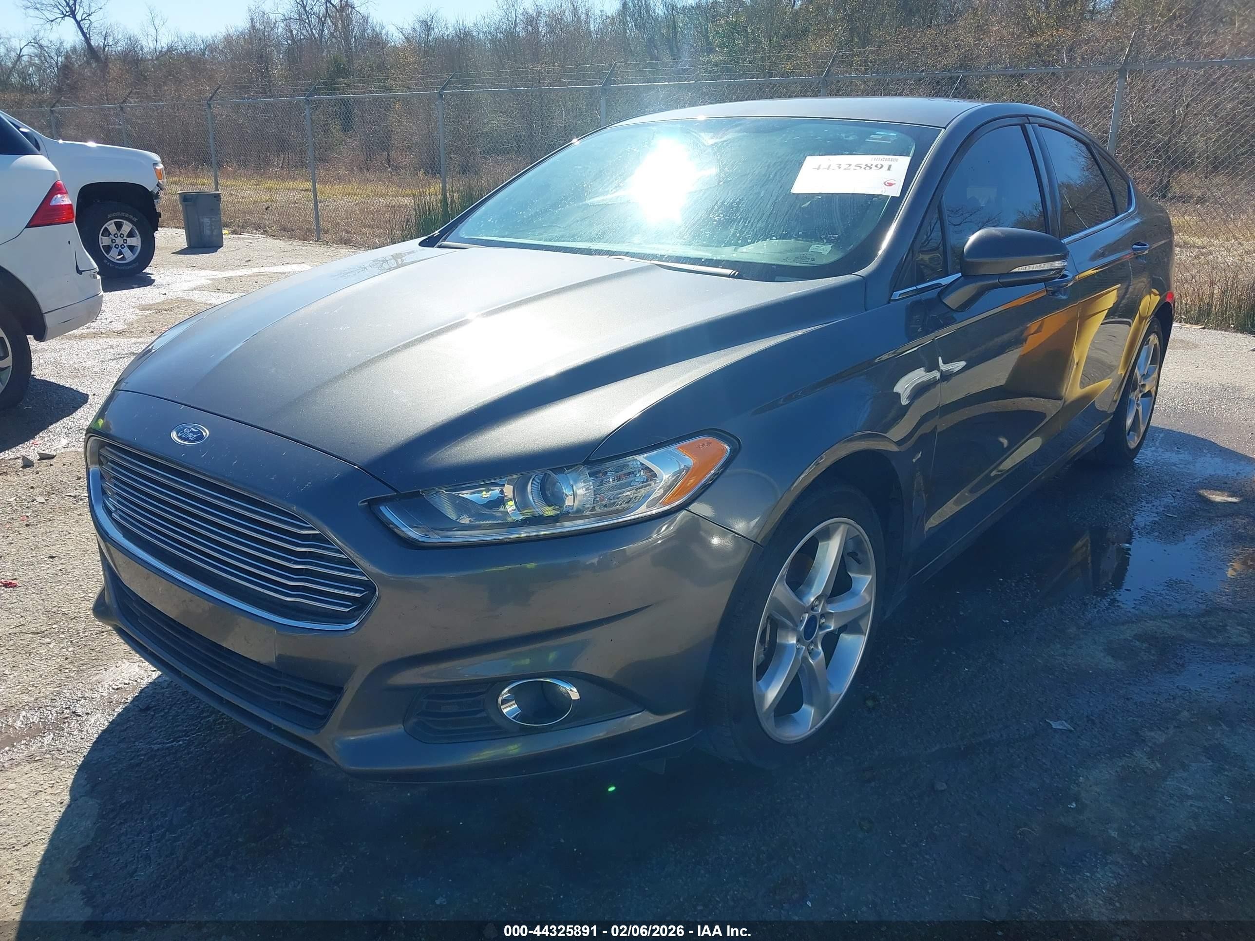 2016 Ford Fusion Se Gray vin: 3FA6P0H75GR351235