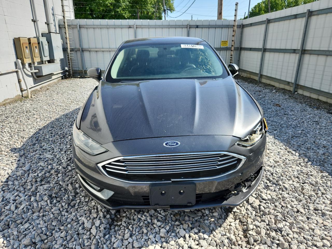 2017 Ford Fusion Se Gray vin: 3FA6P0H75HR227029 Damage: Hood, Heavy Scratch, 1/2 To 1 Inch
