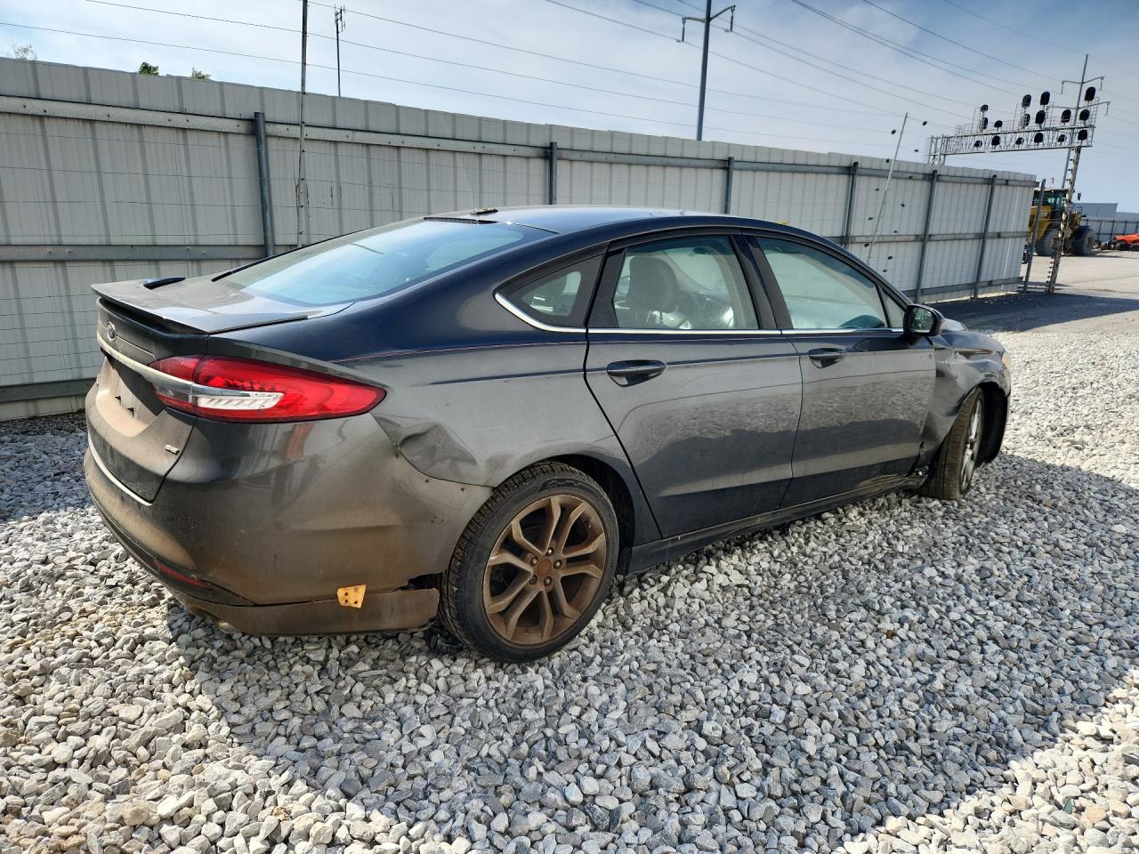 2017 Ford Fusion Se Gray vin: 3FA6P0H75HR227029 Damage: Rear Bumper/Cover, Broken, Replacement Required