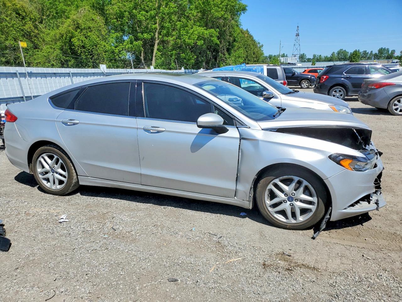 2018 Ford Fusion Se Silver vin: 3FA6P0H75JR112193
