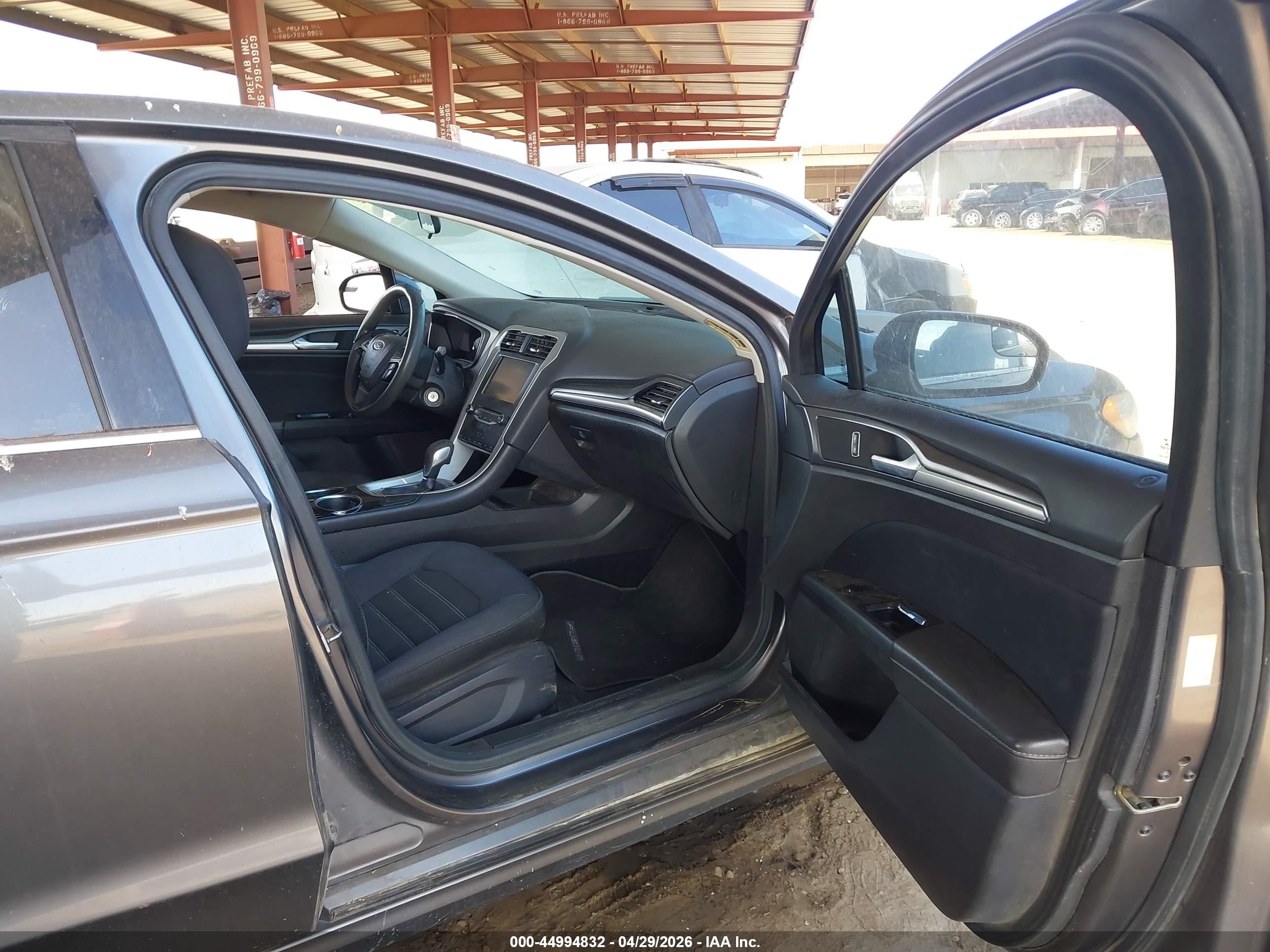 2013 Ford Fusion Se Gray vin: 3FA6P0H76DR140492