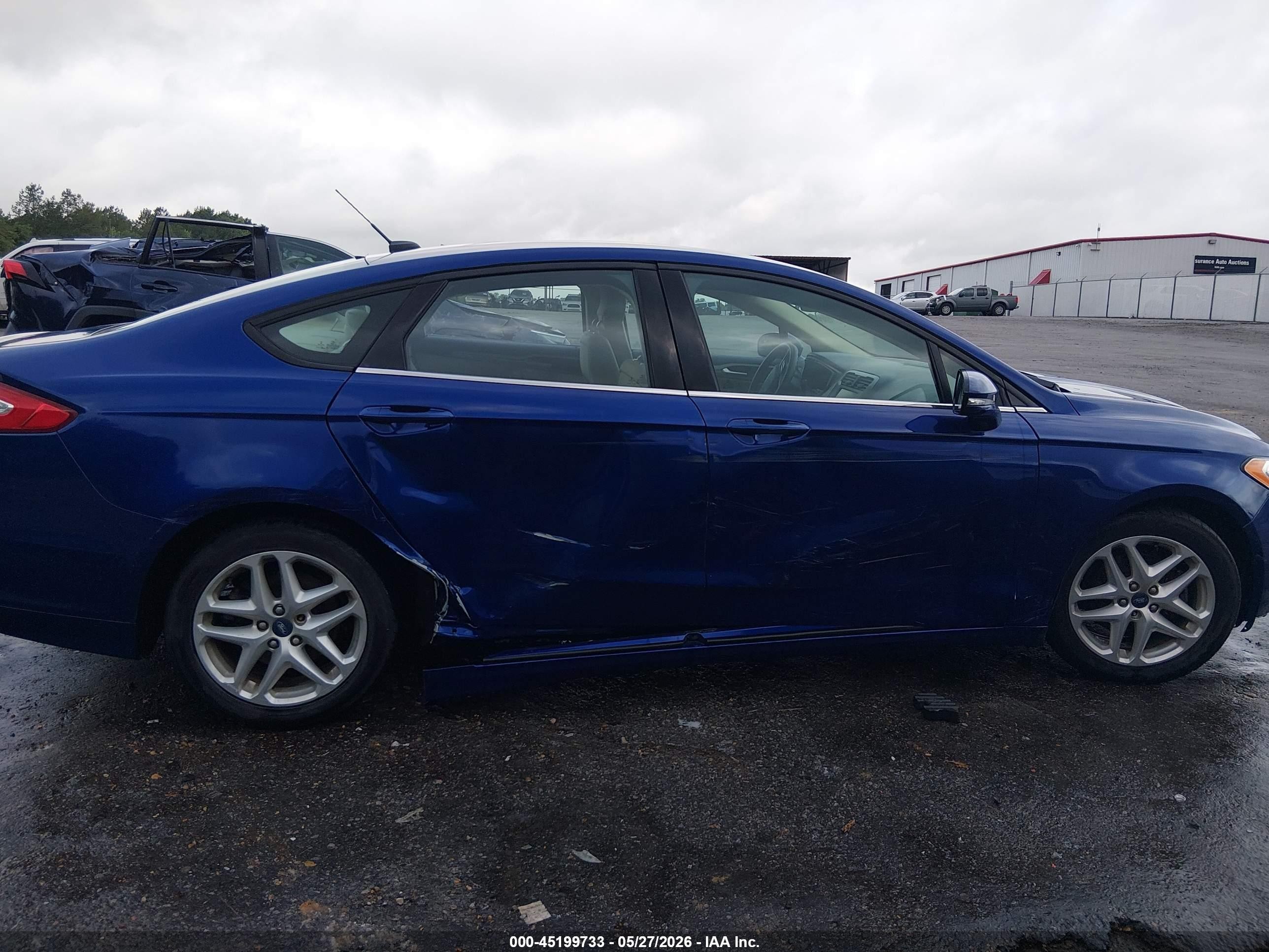 2013 Ford Fusion Se Синий vin: 3FA6P0H76DR162475