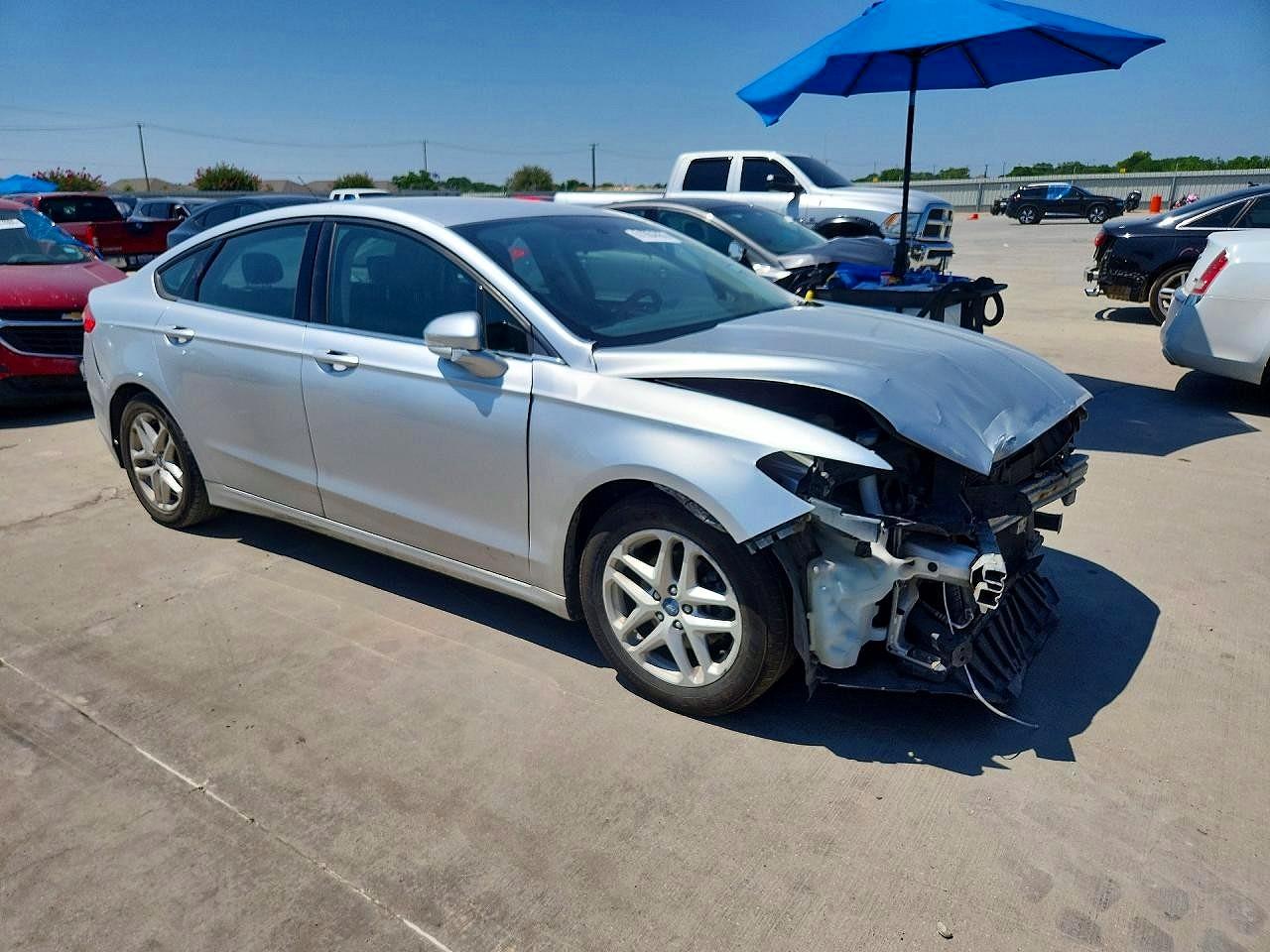 2013 Ford Fusion Se Серебряный vin: 3FA6P0H76DR170818