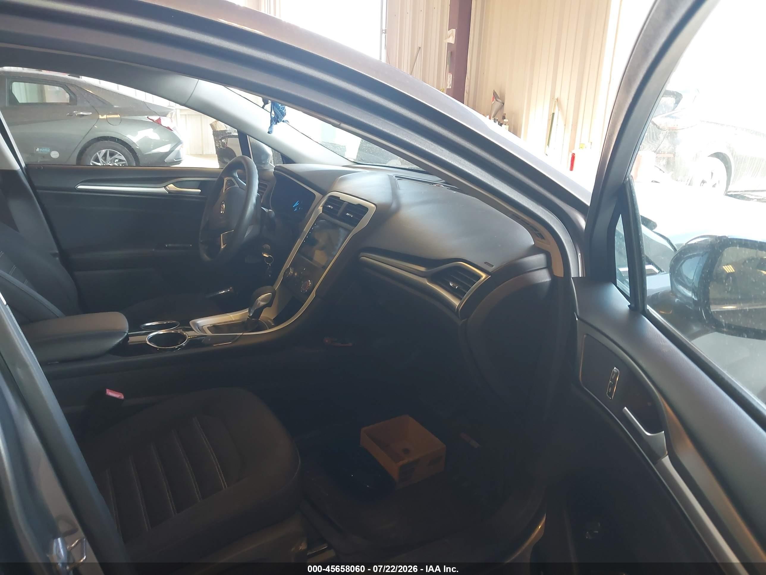 2013 Ford Fusion Se Gray vin: 3FA6P0H76DR183410